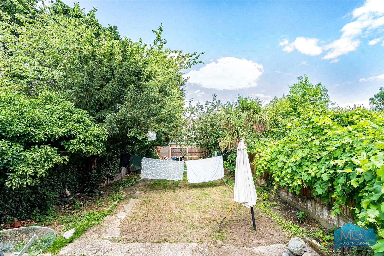 3 bedroom Semi-Detached House for sale - Martyn Gerrard