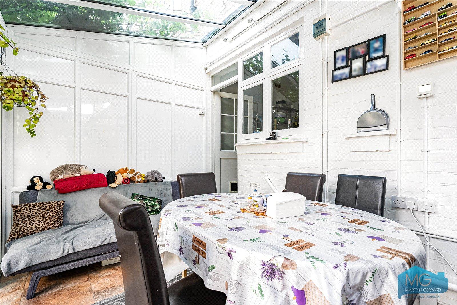 3 bedroom Semi-Detached House for sale - Martyn Gerrard