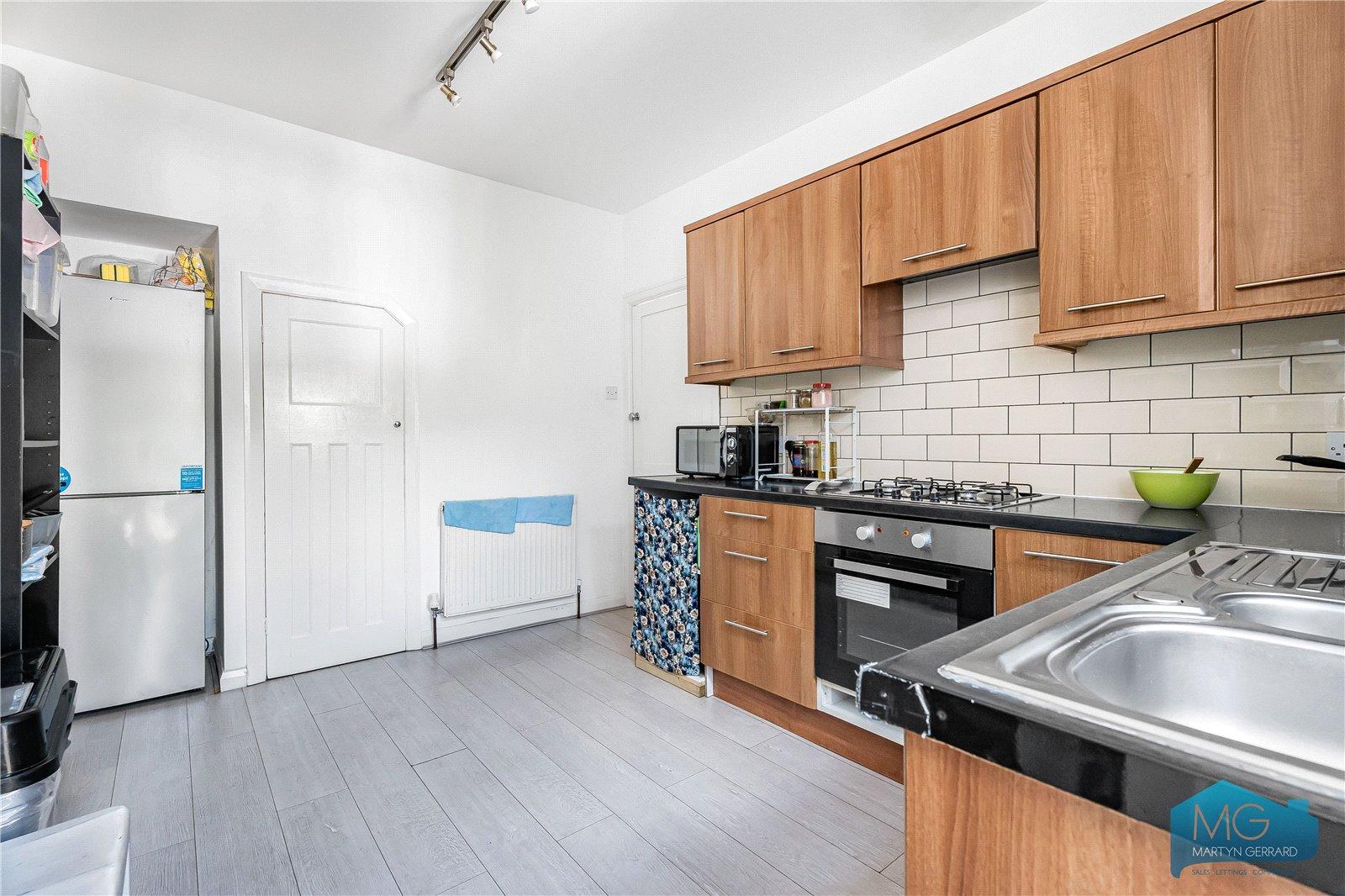 3 bedroom Semi-Detached House for sale - Martyn Gerrard