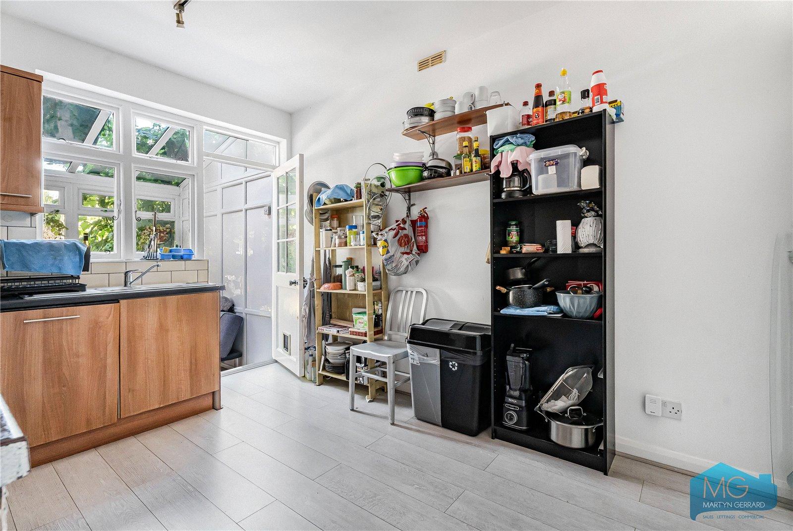 3 bedroom Semi-Detached House for sale - Martyn Gerrard