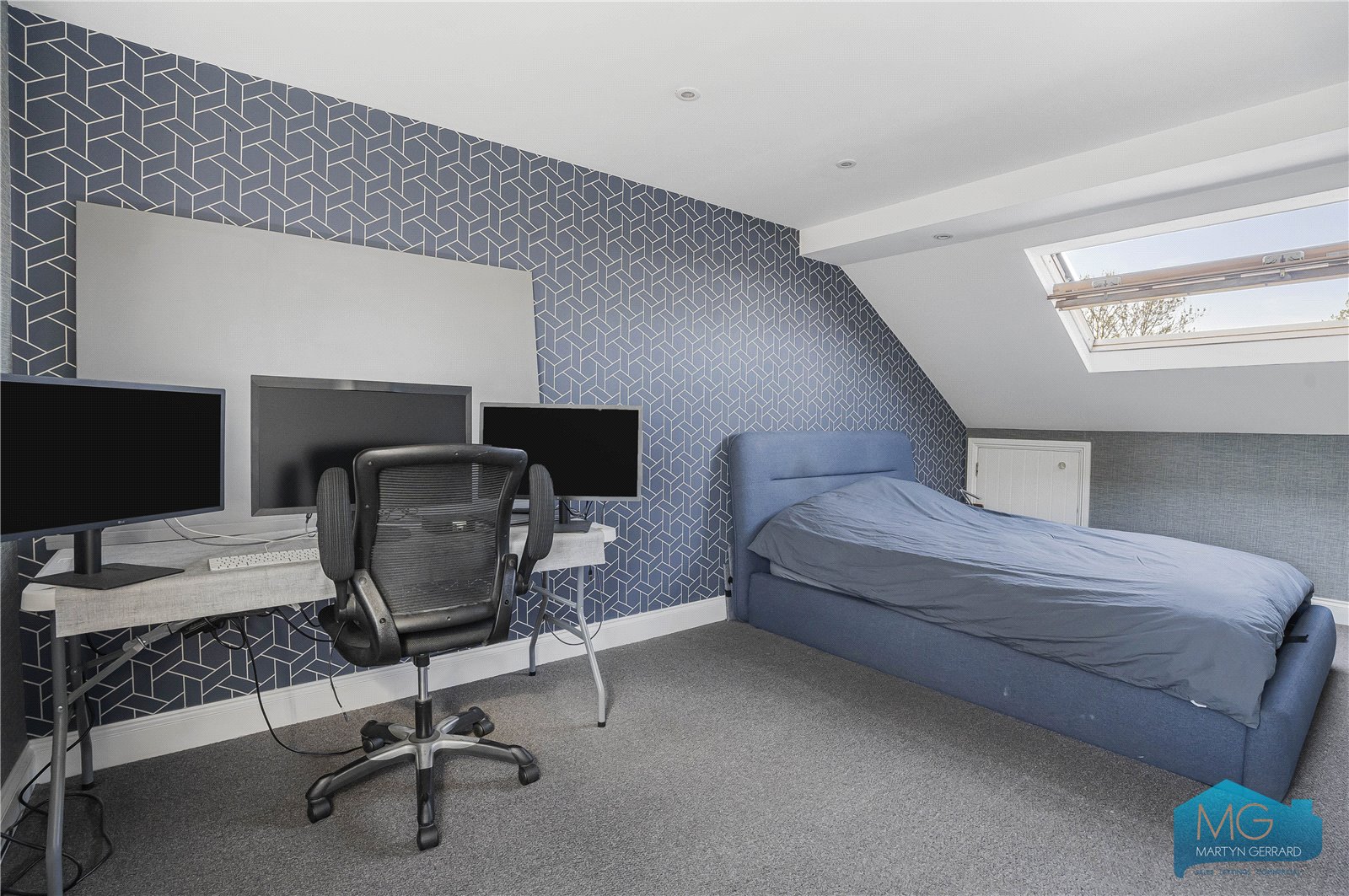 5 bedroom House for sale - Martyn Gerrard