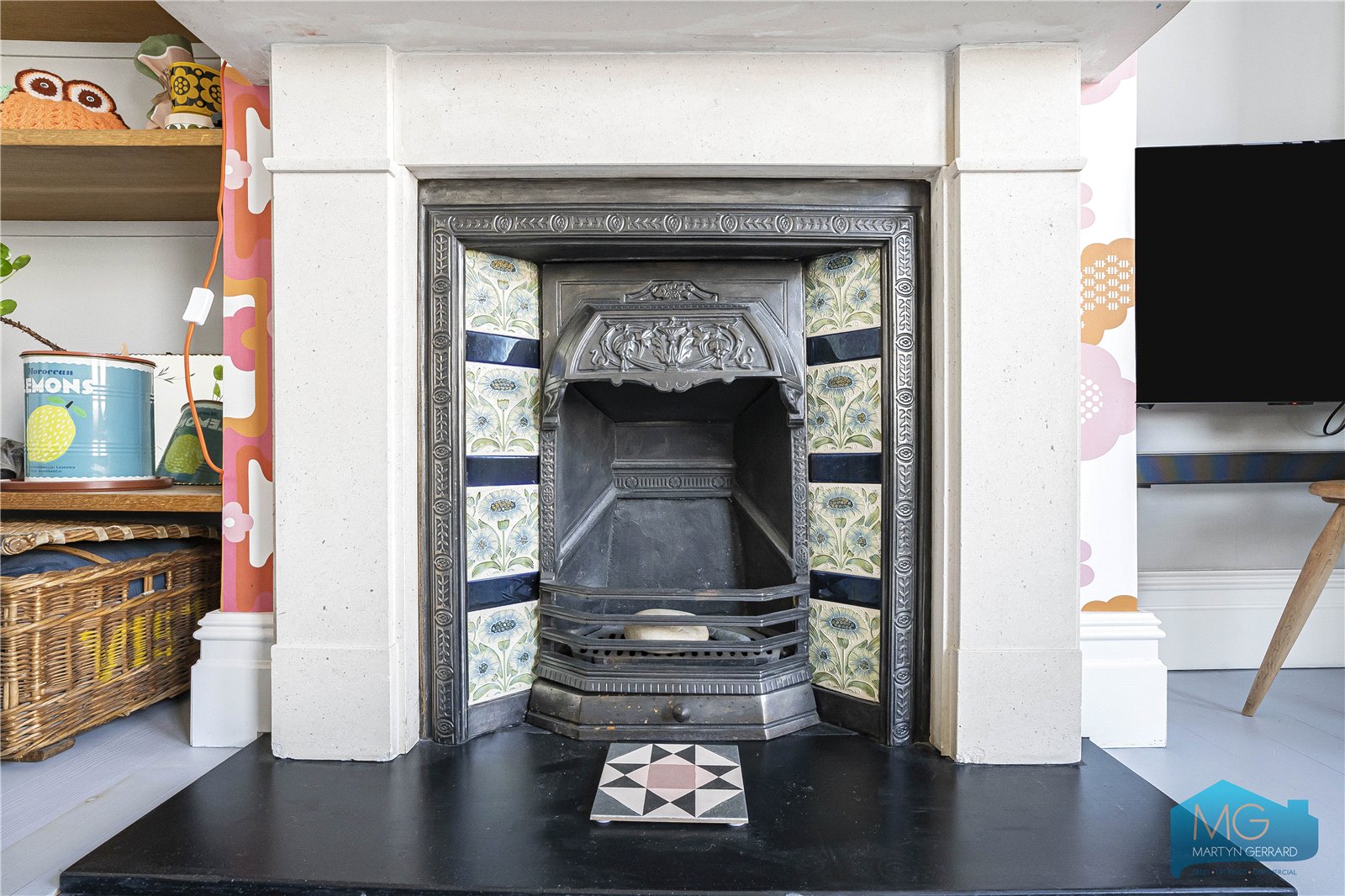 5 bedroom House for sale - Martyn Gerrard