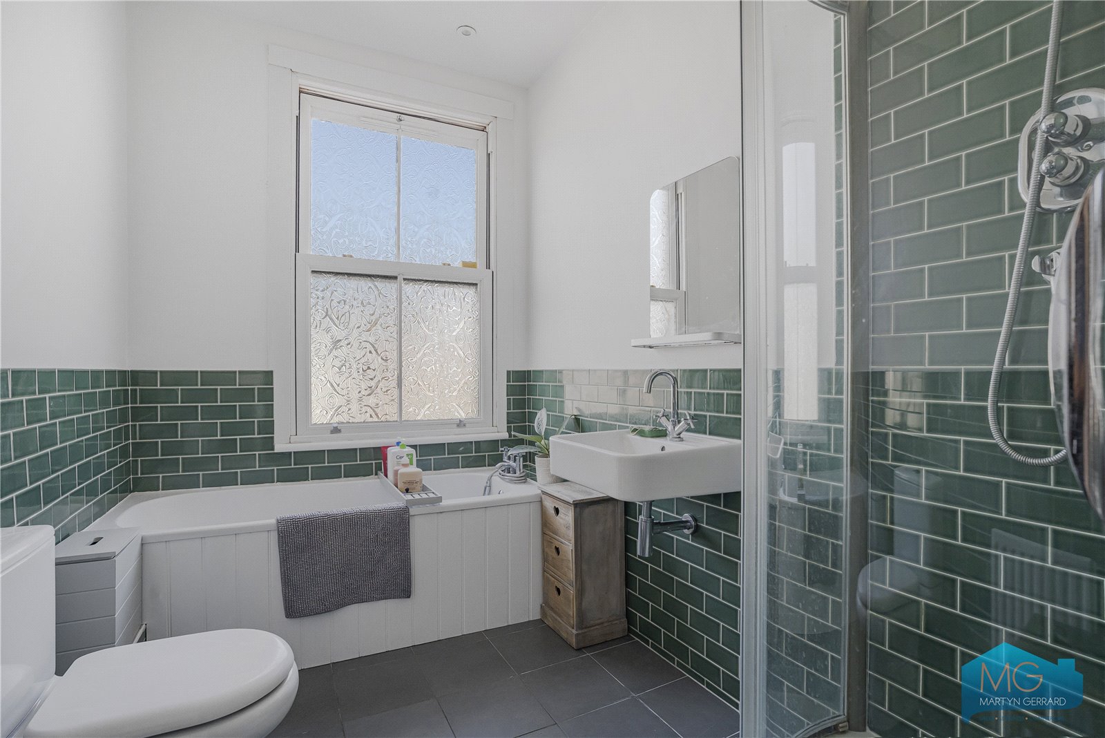 5 bedroom House for sale - Martyn Gerrard