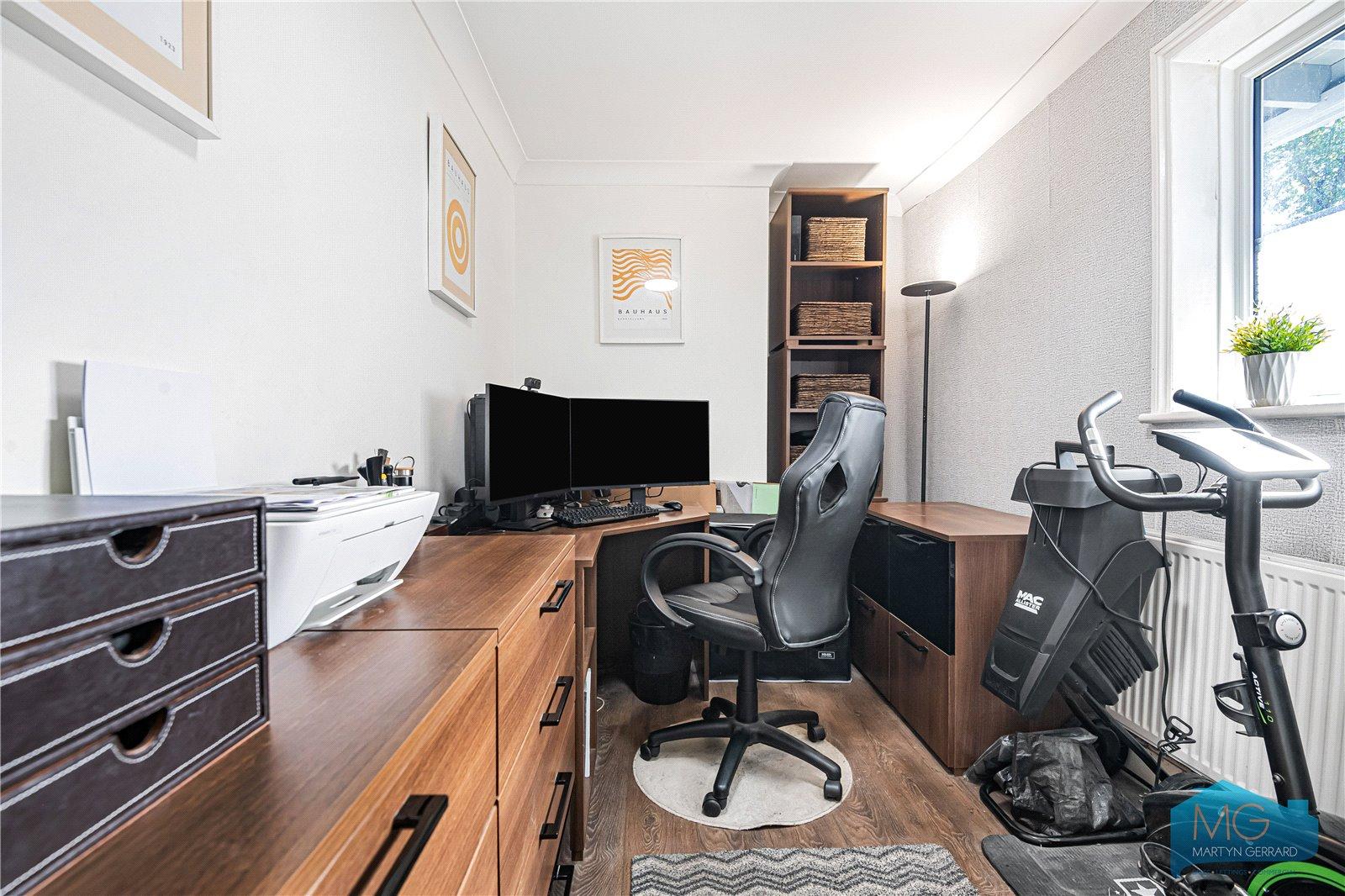3 bedroom Ground Floor Flat for sale - Martyn Gerrard