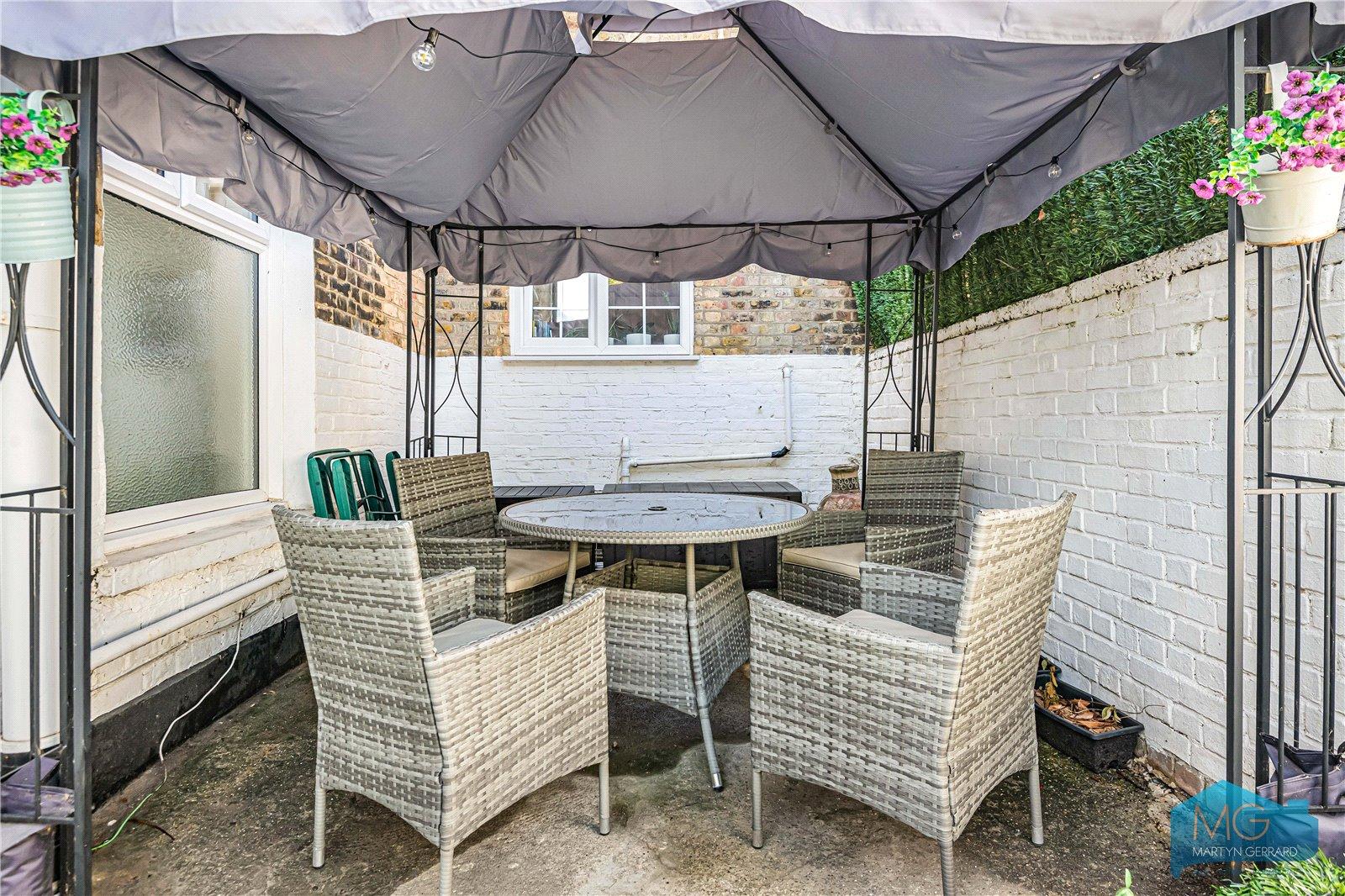 3 bedroom Ground Floor Flat for sale - Martyn Gerrard