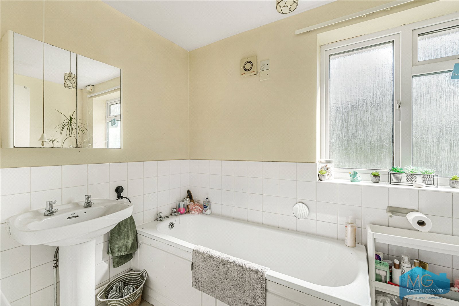 4 bedroom Semi-Detached House for sale - Martyn Gerrard