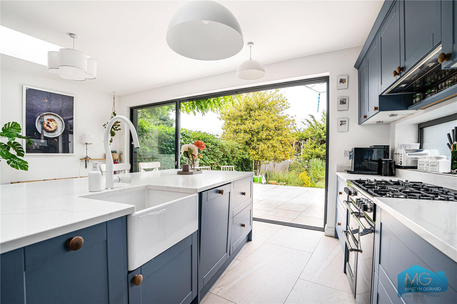 4 bedroom Semi-Detached House for sale - Martyn Gerrard