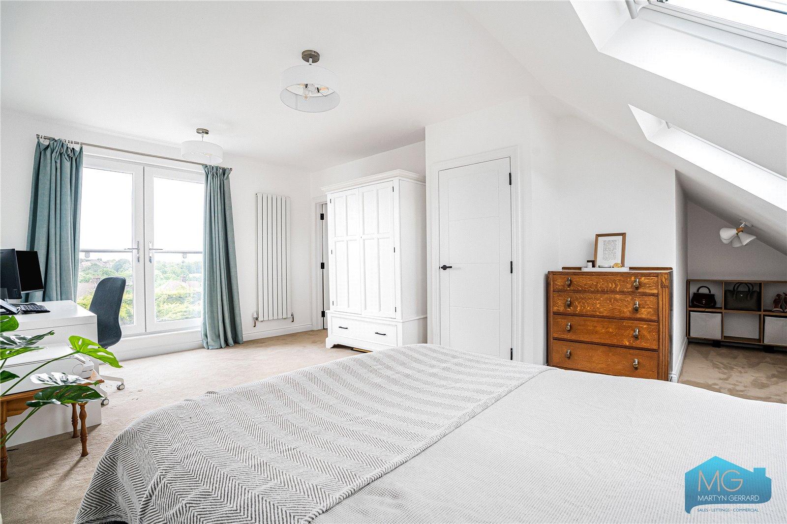 4 bedroom Semi-Detached House for sale - Martyn Gerrard
