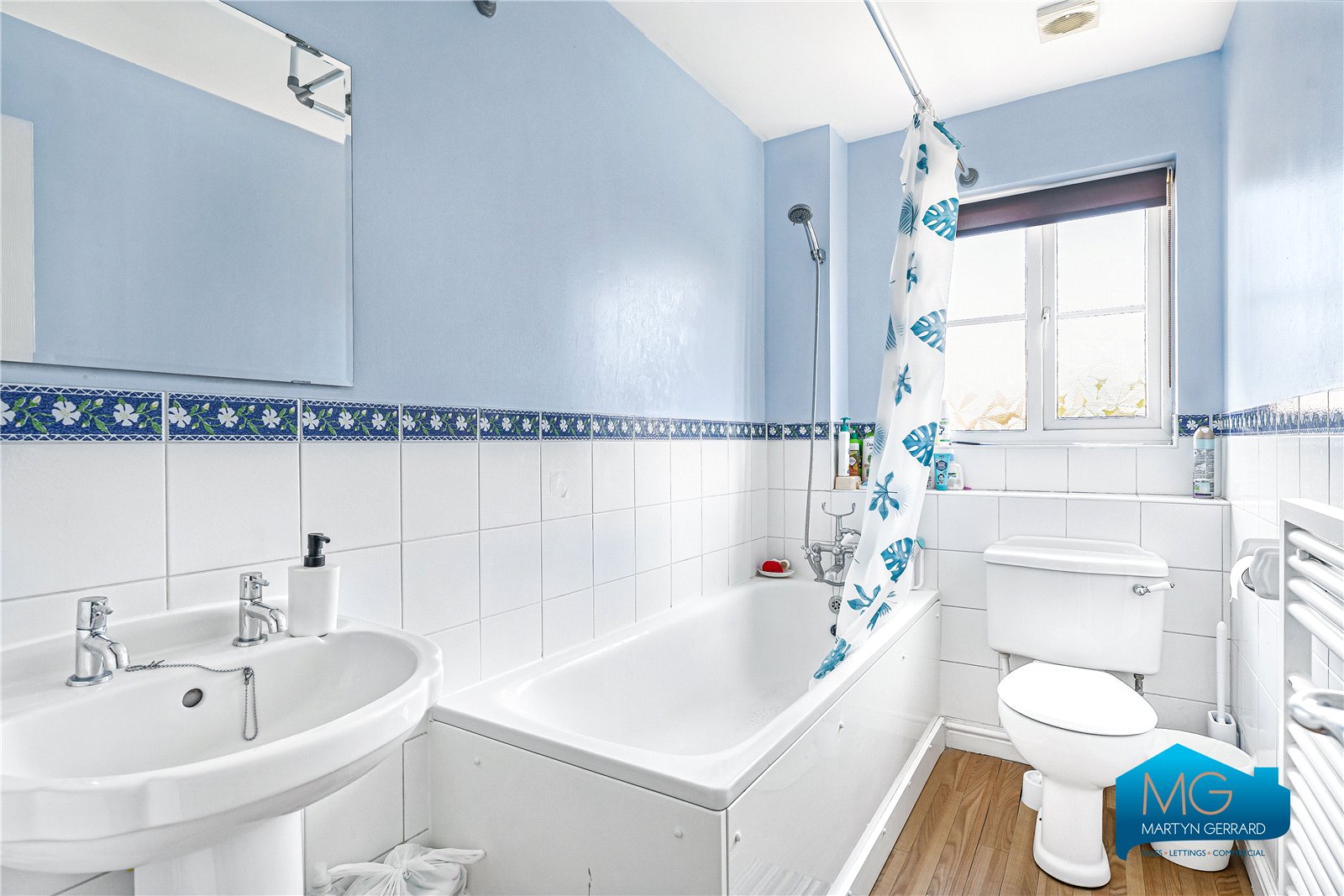 4 bedroom Terraced House to rent - Martyn Gerrard