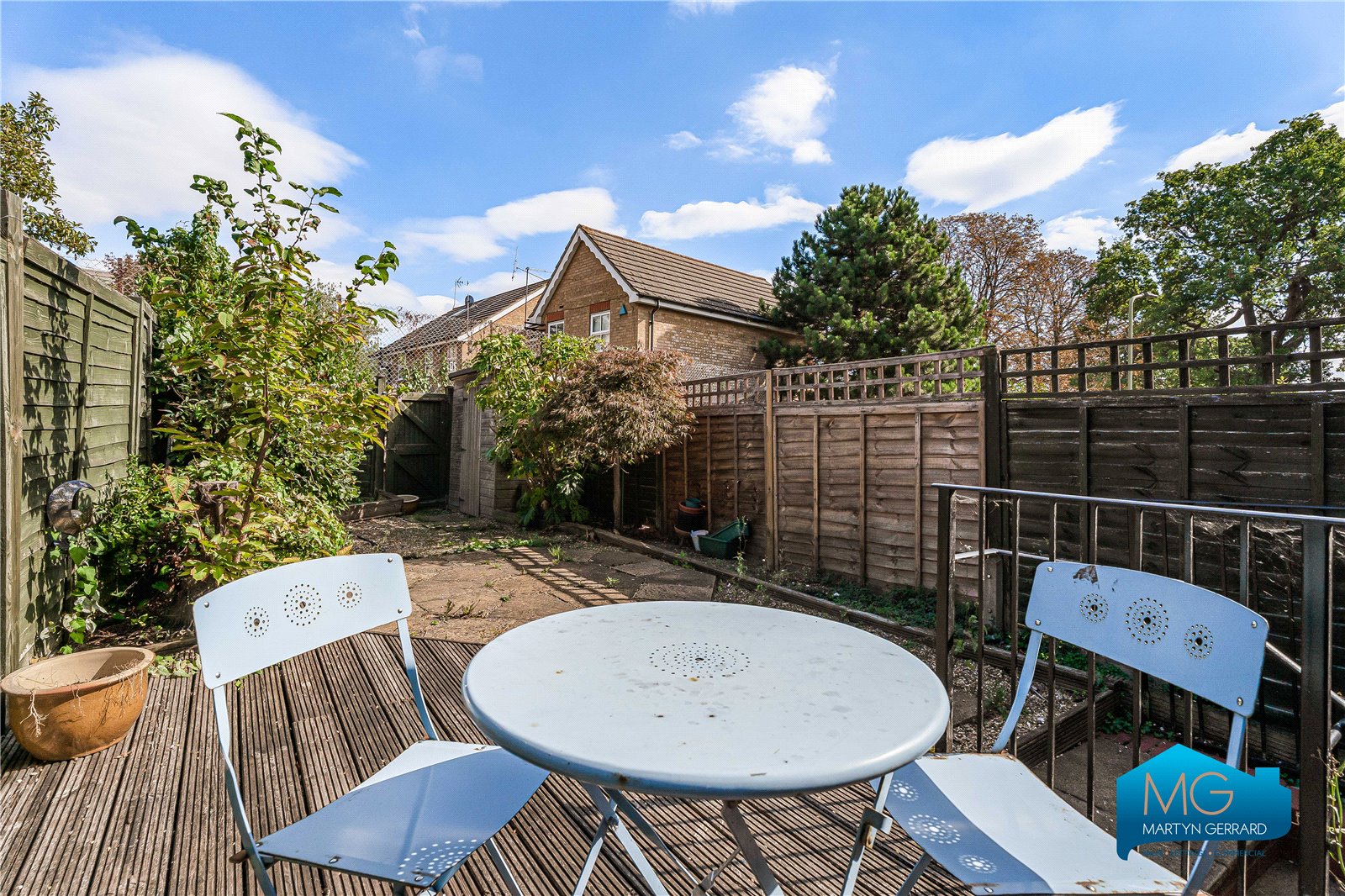 4 bedroom Terraced House to rent - Martyn Gerrard