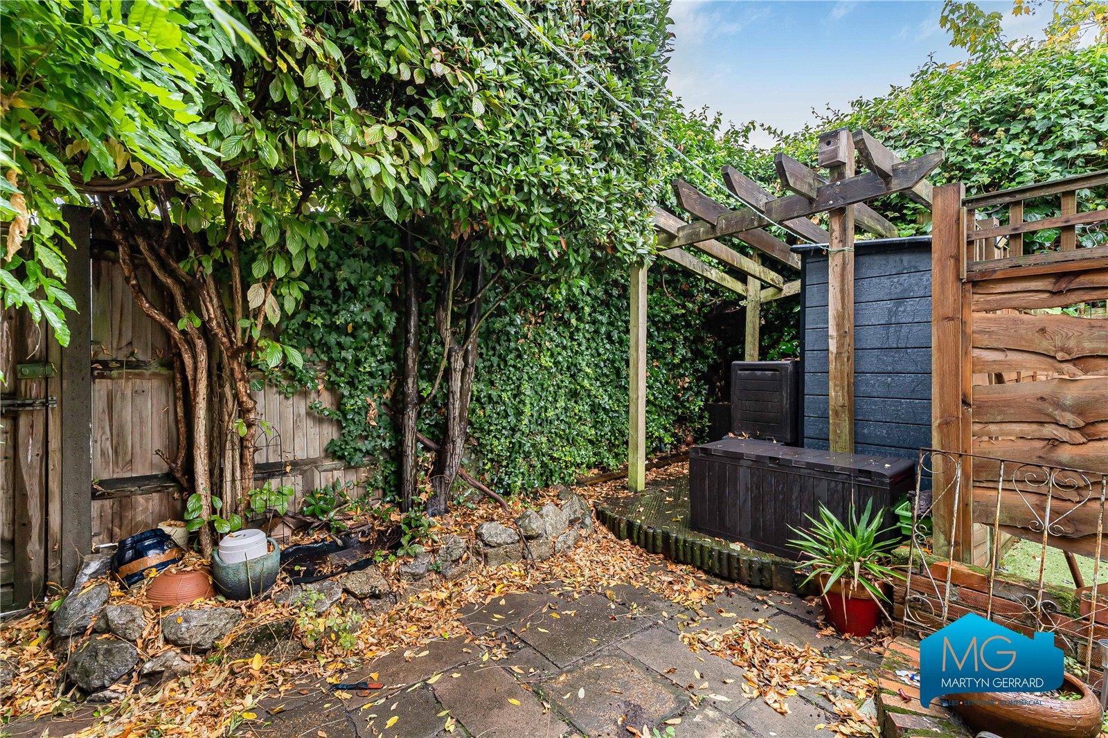 Grange Avenue, North Finchley, London, N12+ - Martyn Gerrard