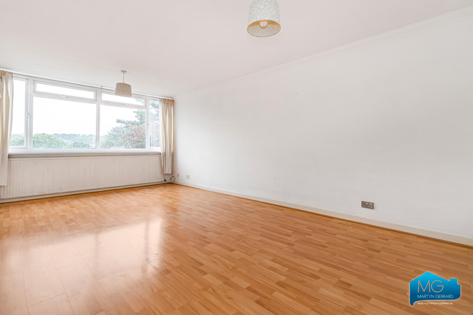 1 bedroom Apartment to rent - Martyn Gerrard