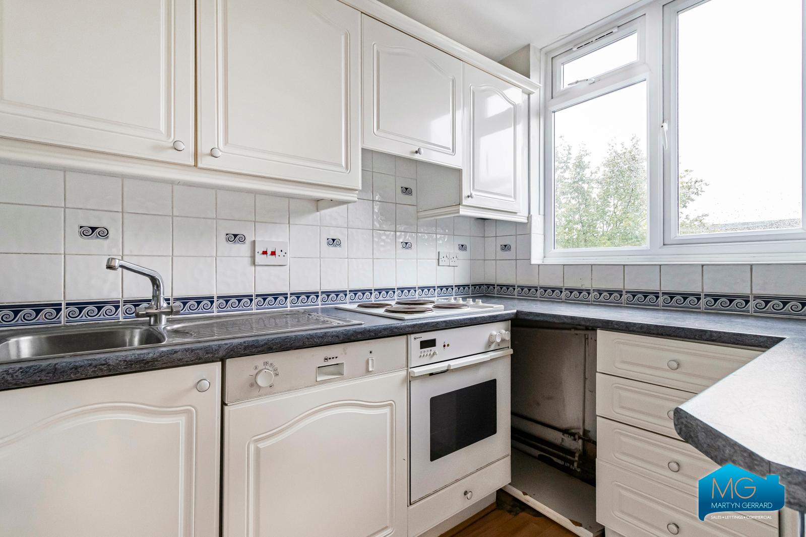 1 bedroom Apartment to rent - Martyn Gerrard