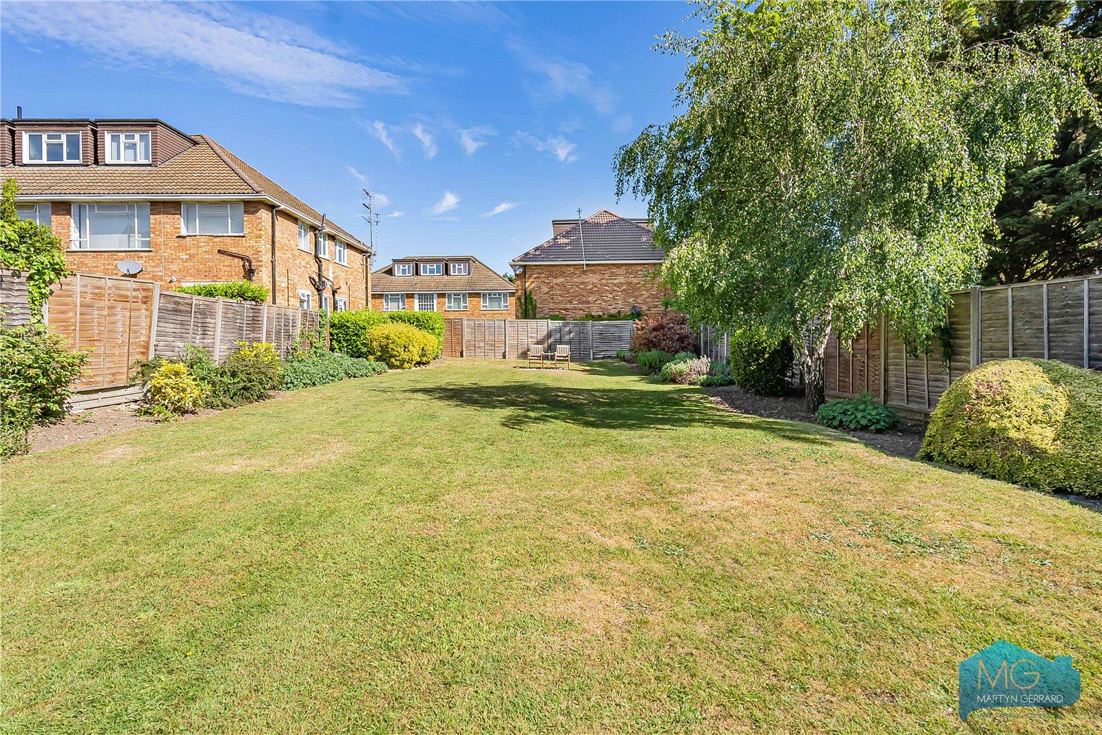2 bedroom Apartment for sale - Martyn Gerrard