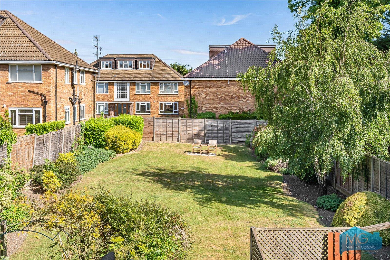 2 bedroom Apartment for sale - Martyn Gerrard