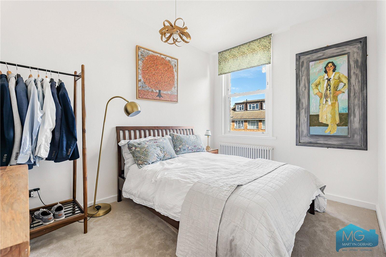 2 bedroom Apartment for sale - Martyn Gerrard
