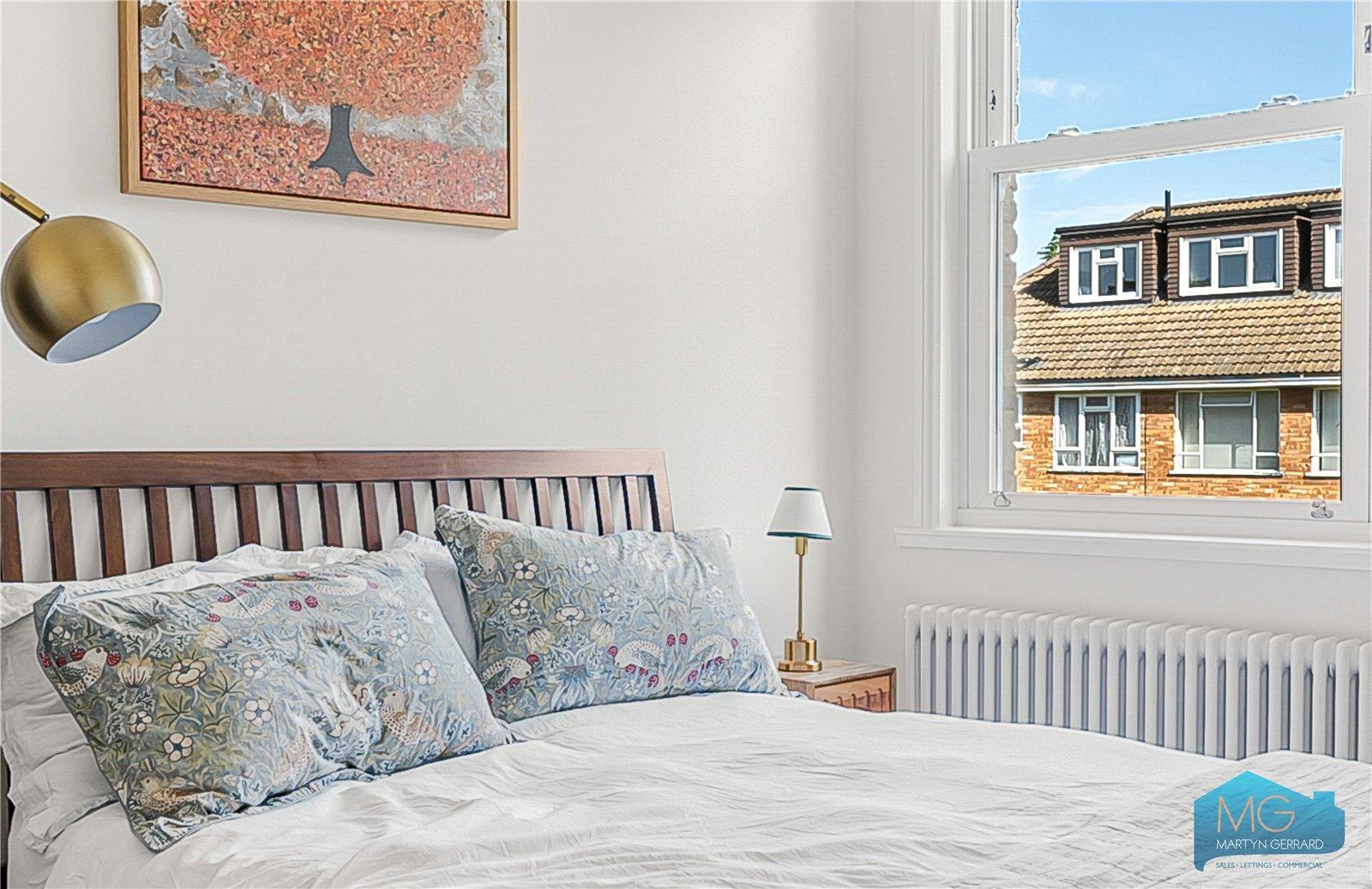 2 bedroom Apartment for sale - Martyn Gerrard