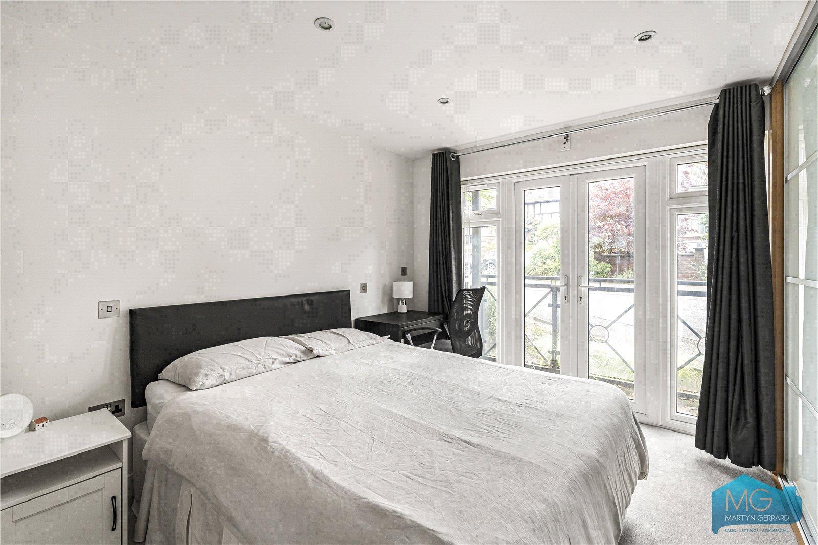 2 bedroom Ground Floor Flat for sale - Martyn Gerrard