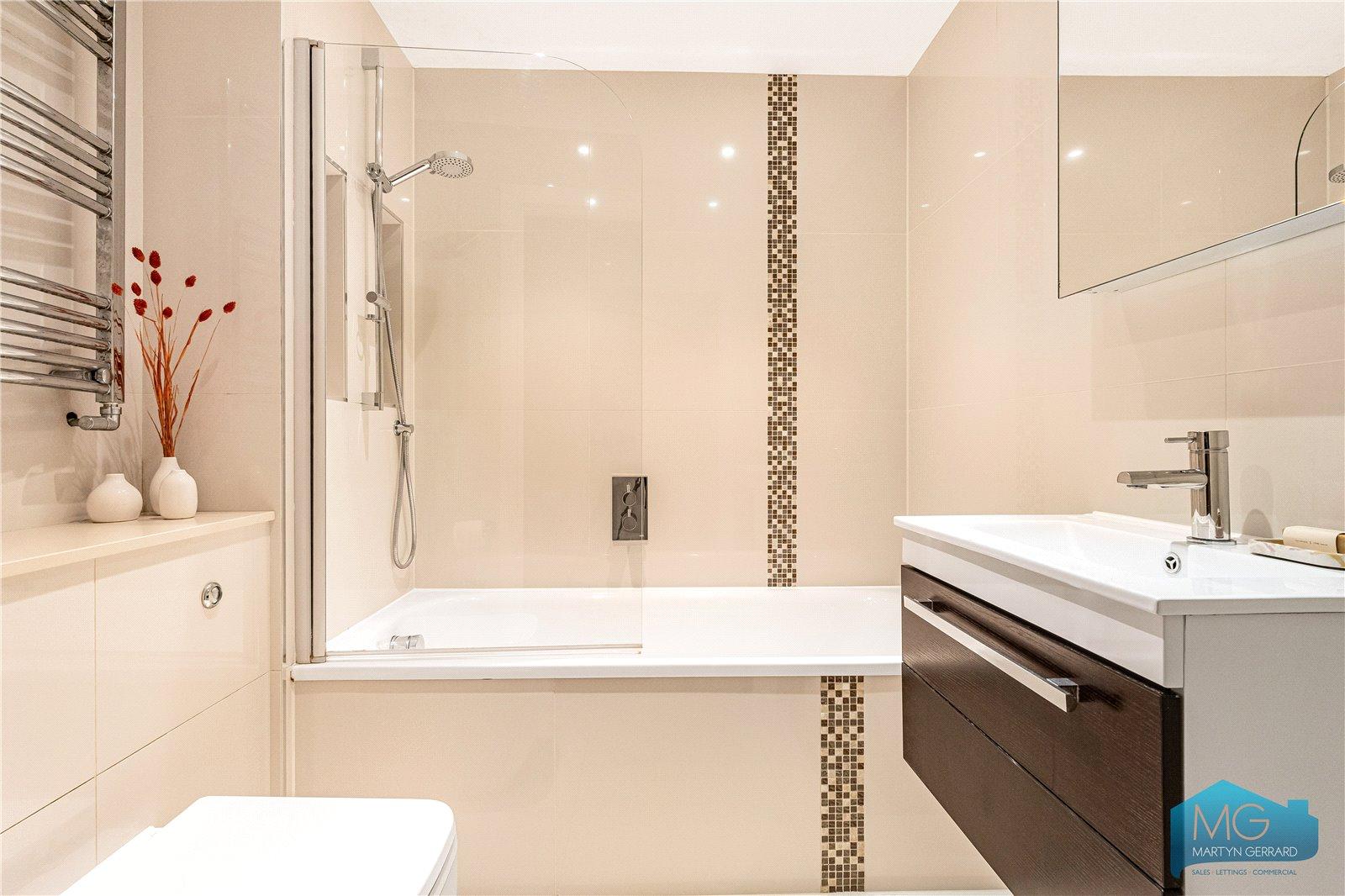 2 bedroom Ground Floor Flat for sale - Martyn Gerrard