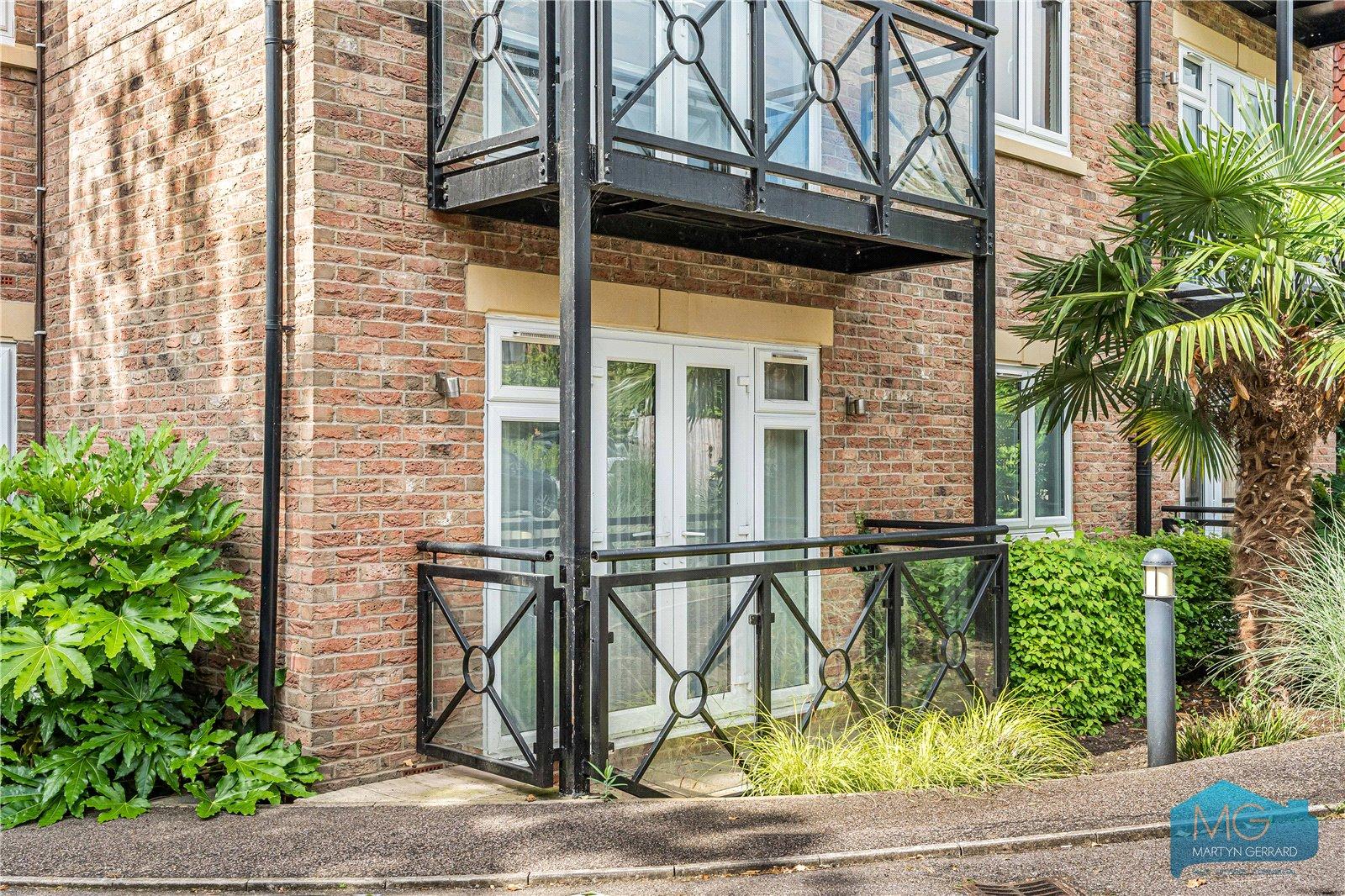 2 bedroom Ground Floor Flat for sale - Martyn Gerrard