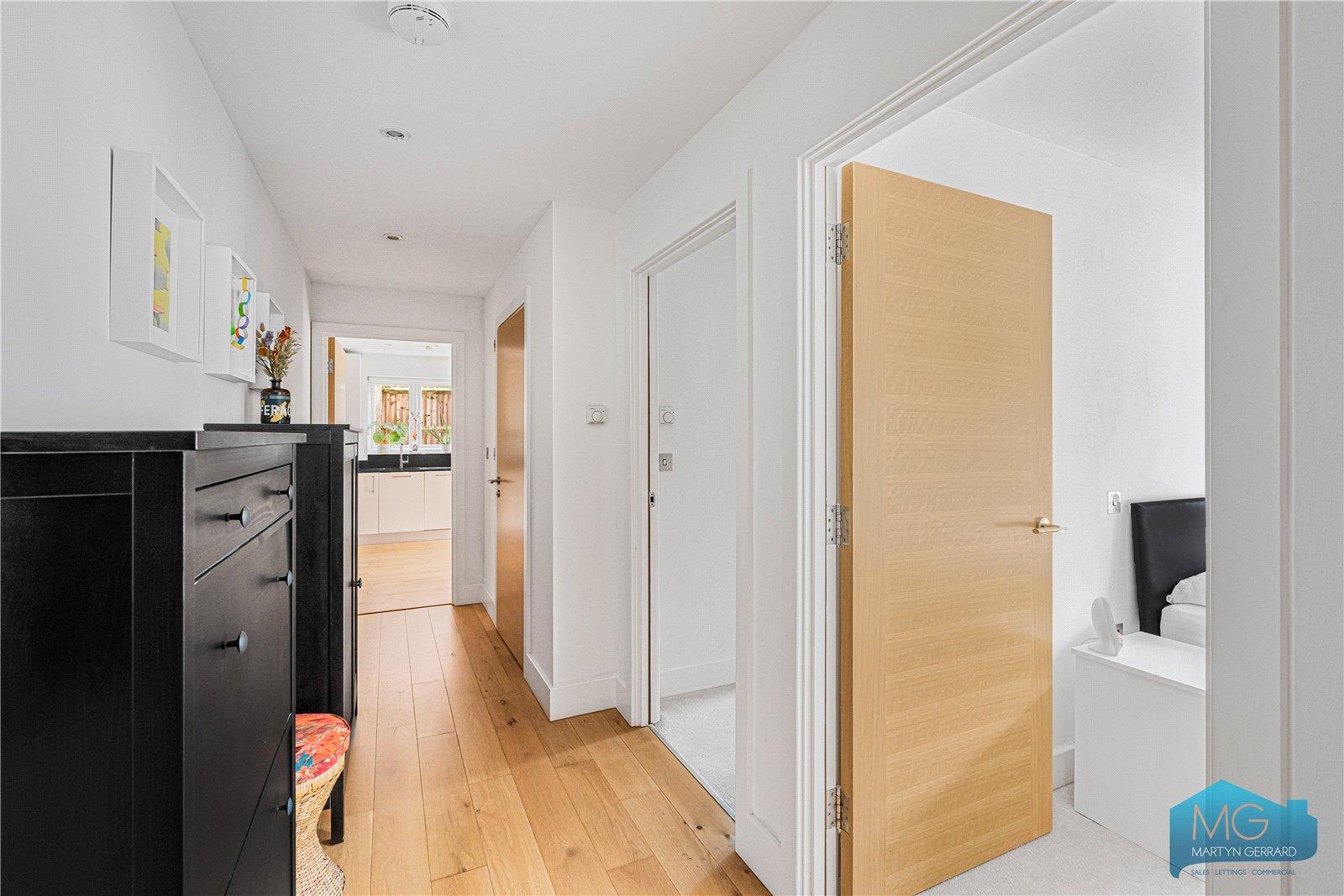 2 bedroom Ground Floor Flat for sale - Martyn Gerrard
