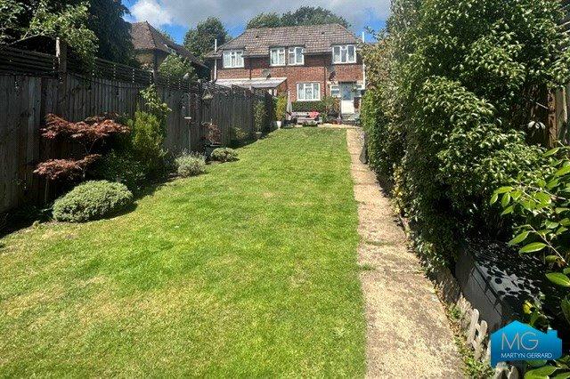 3 bedroom Terraced House for sale - Martyn Gerrard