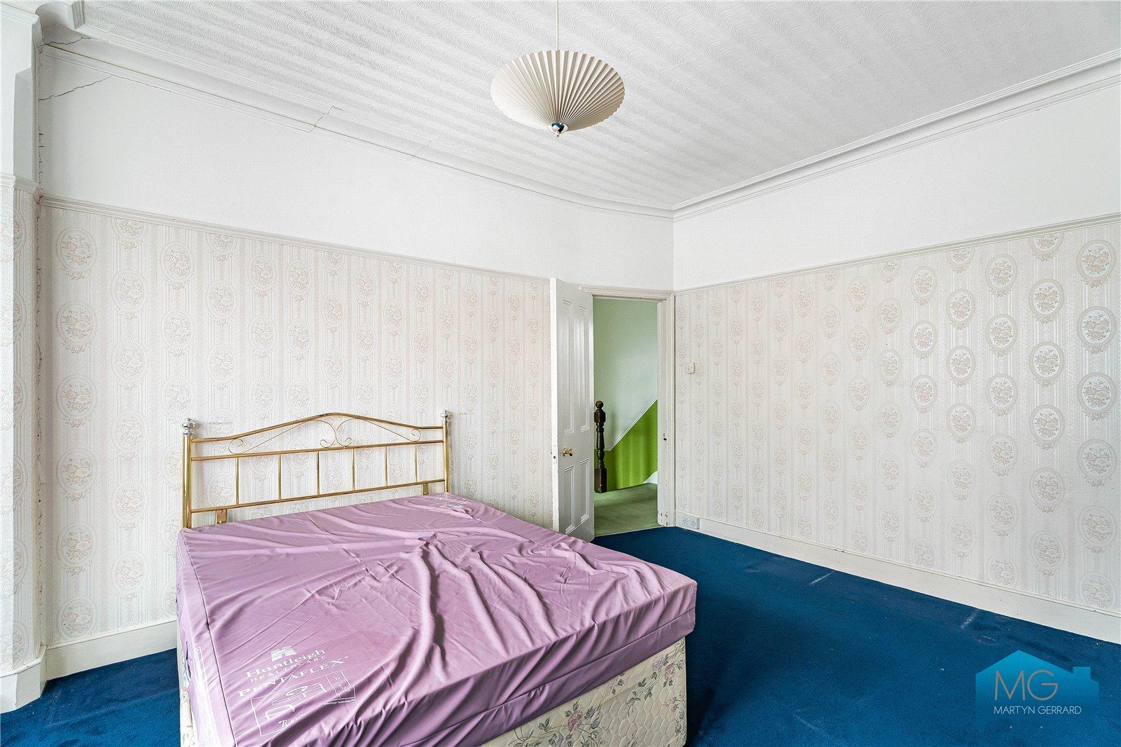 3 bedroom Terraced House for sale - Martyn Gerrard