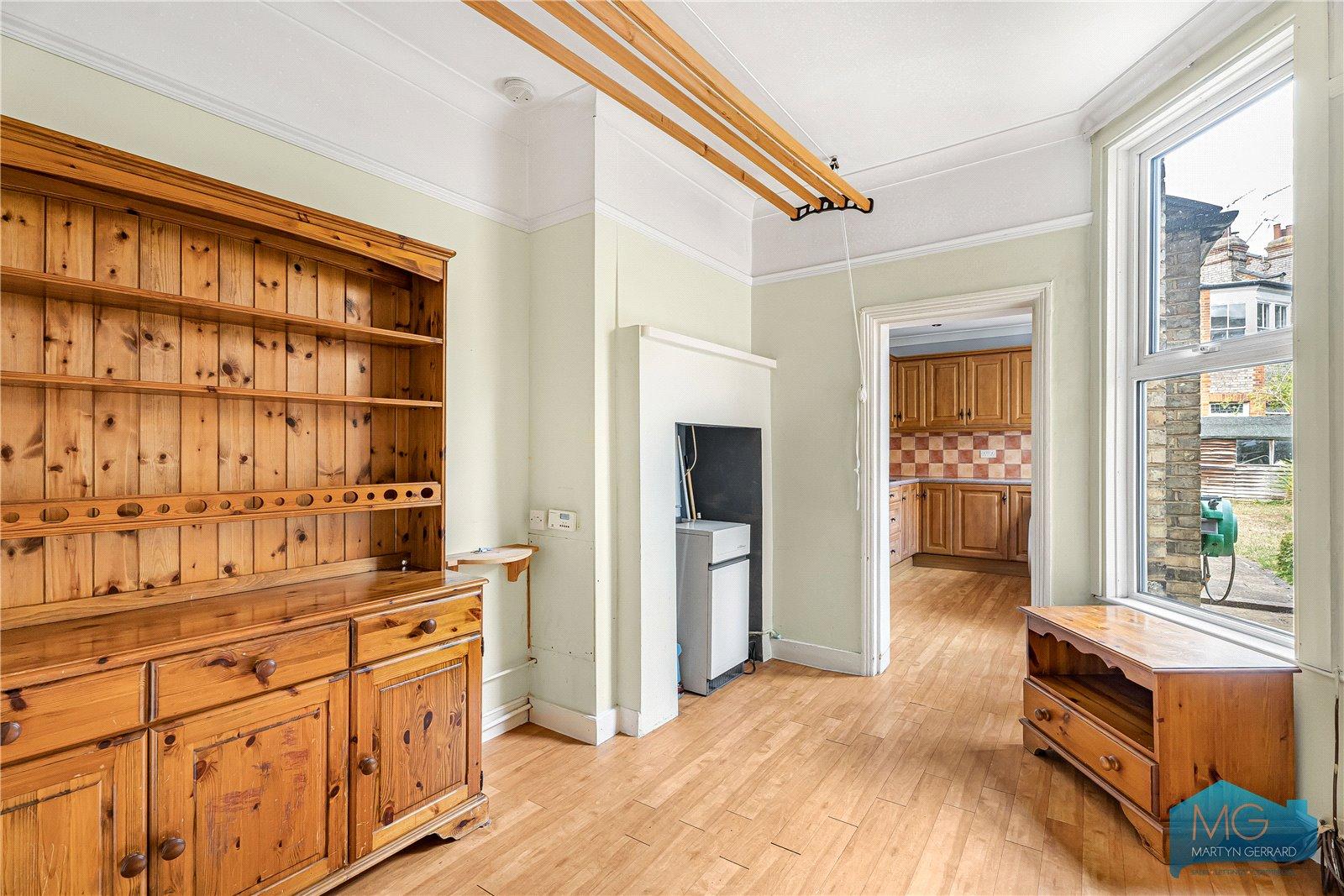 3 bedroom Terraced House for sale - Martyn Gerrard