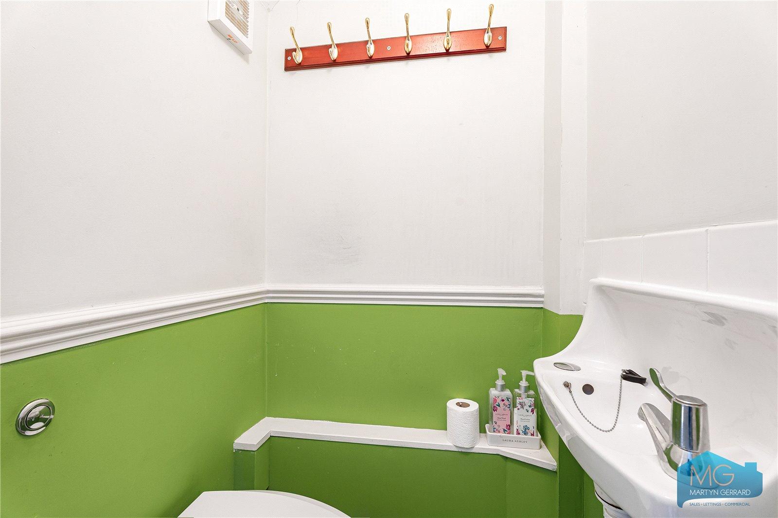 3 bedroom Terraced House for sale - Martyn Gerrard