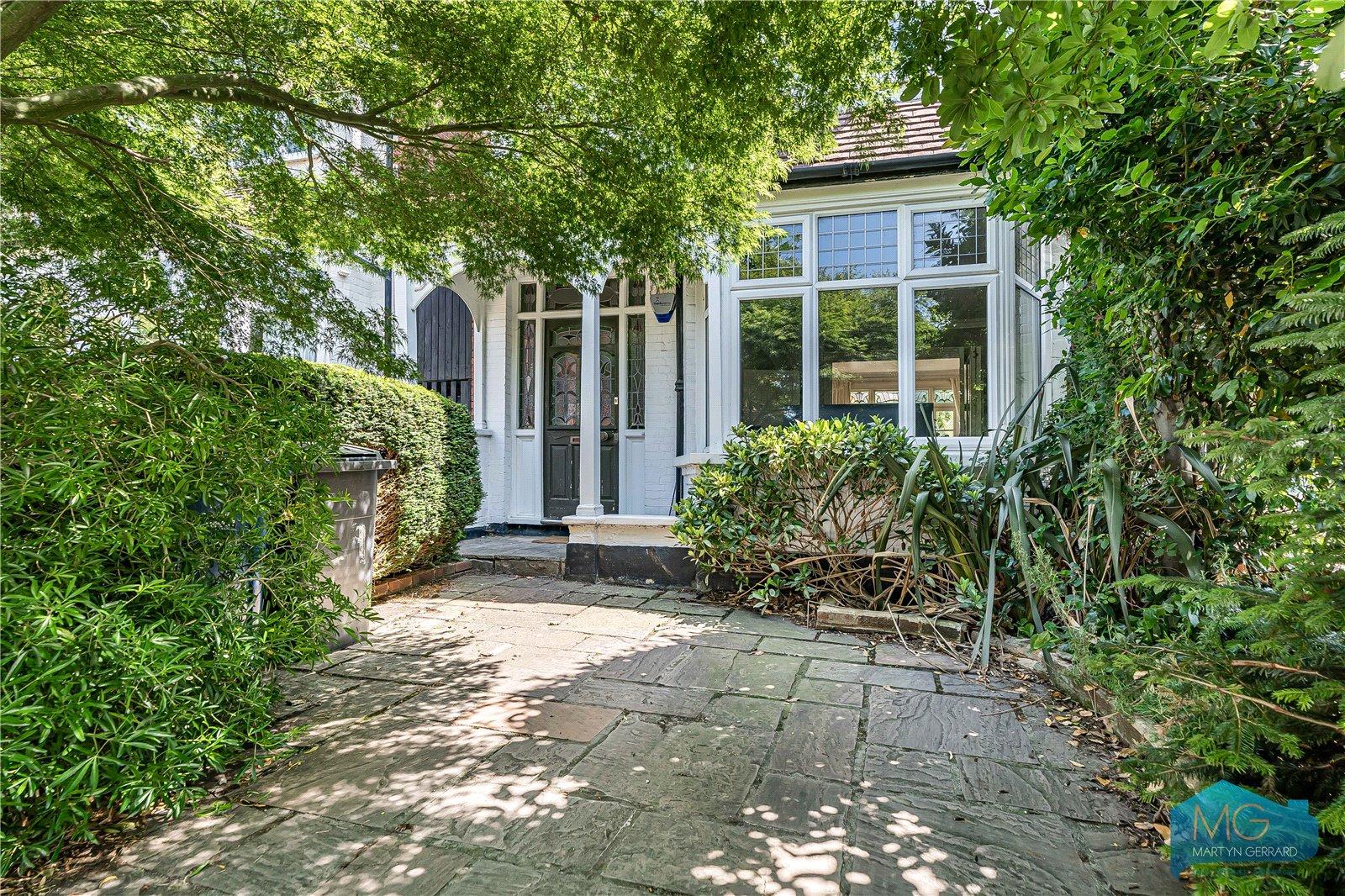 4 bedroom Semi-Detached House for sale - Martyn Gerrard
