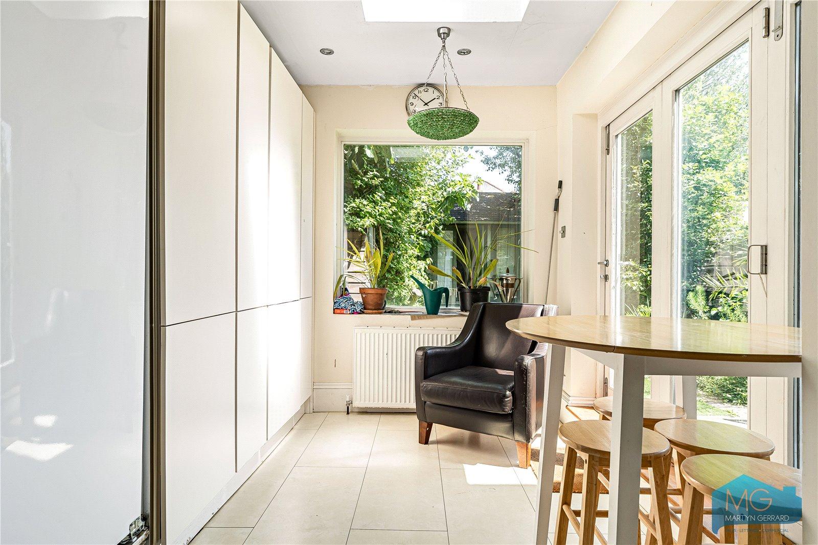 4 bedroom Semi-Detached House for sale - Martyn Gerrard