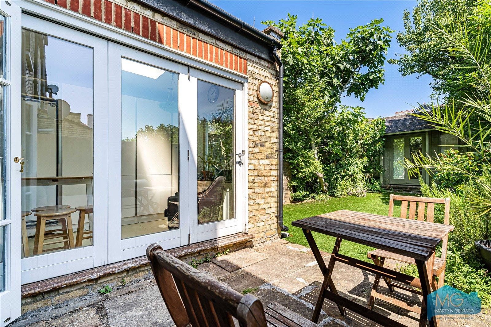4 bedroom Semi-Detached House for sale - Martyn Gerrard