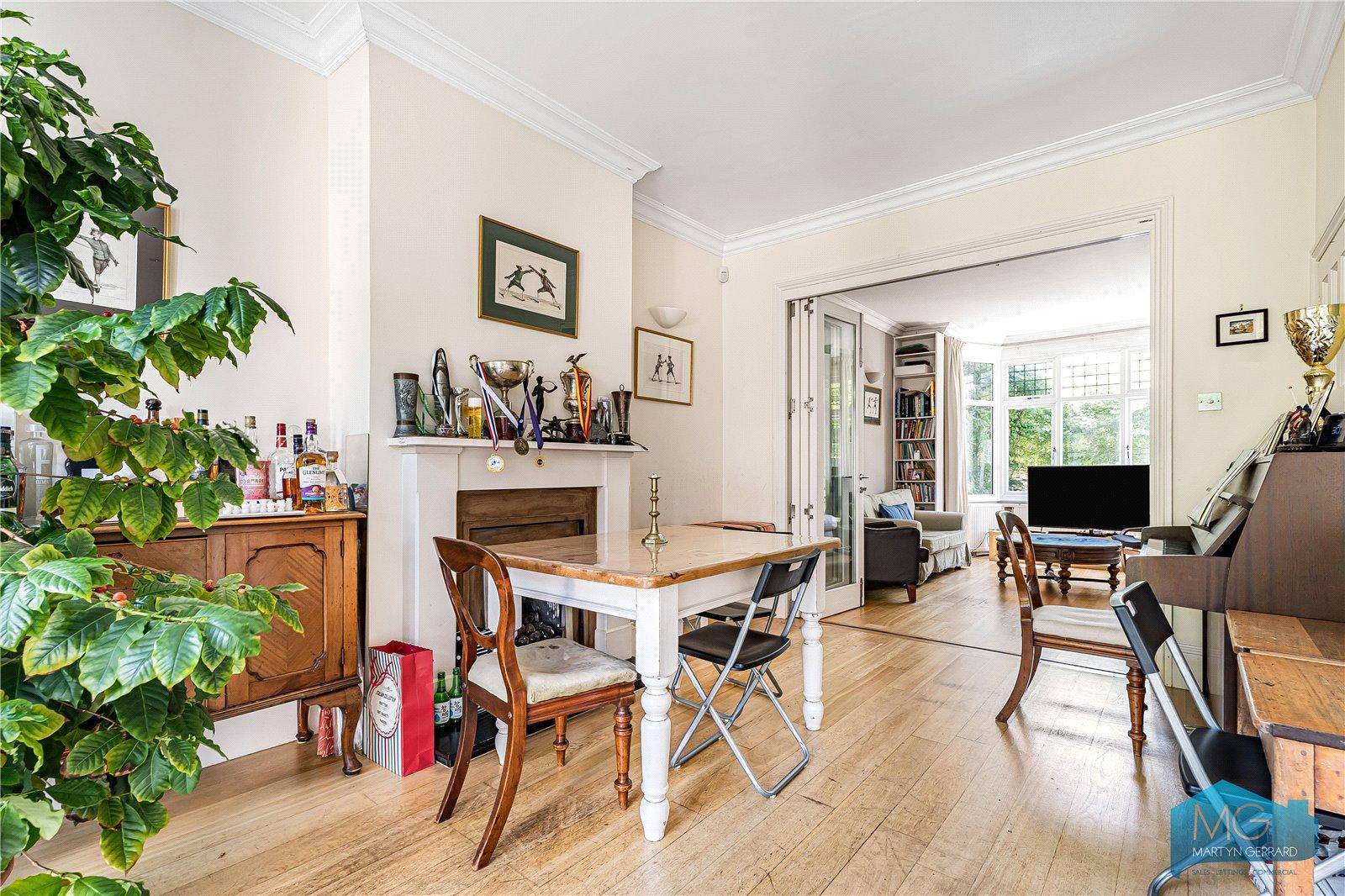 4 bedroom Semi-Detached House for sale - Martyn Gerrard