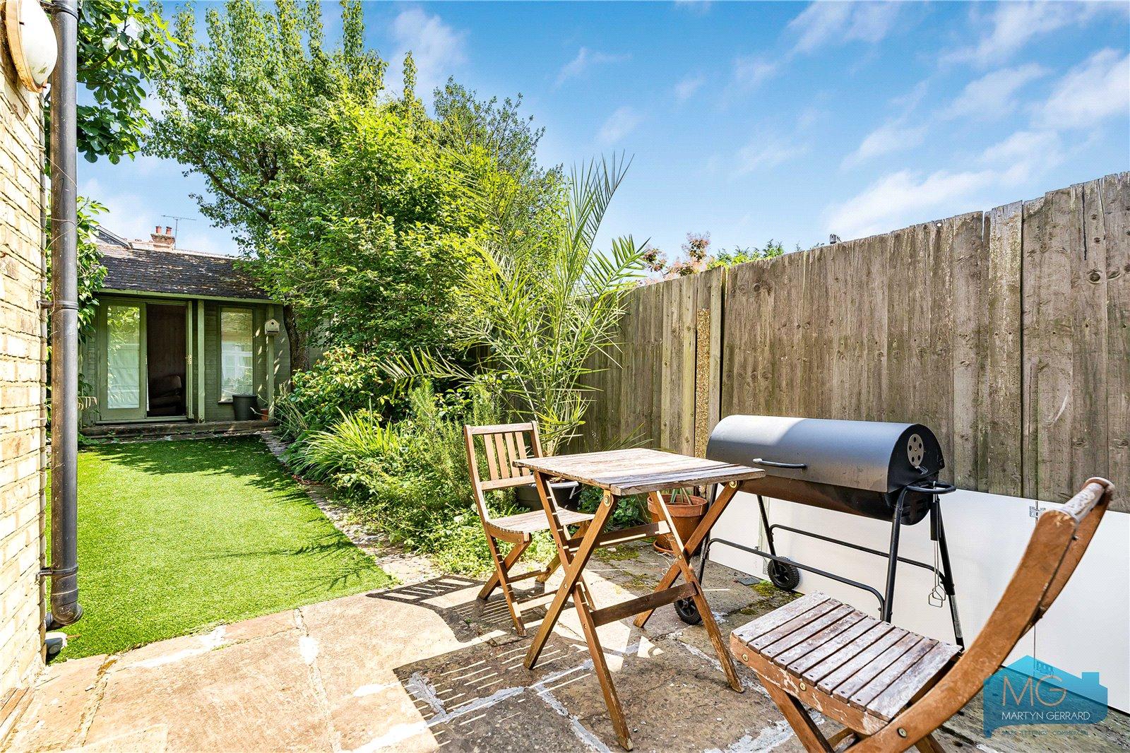 4 bedroom Semi-Detached House for sale - Martyn Gerrard