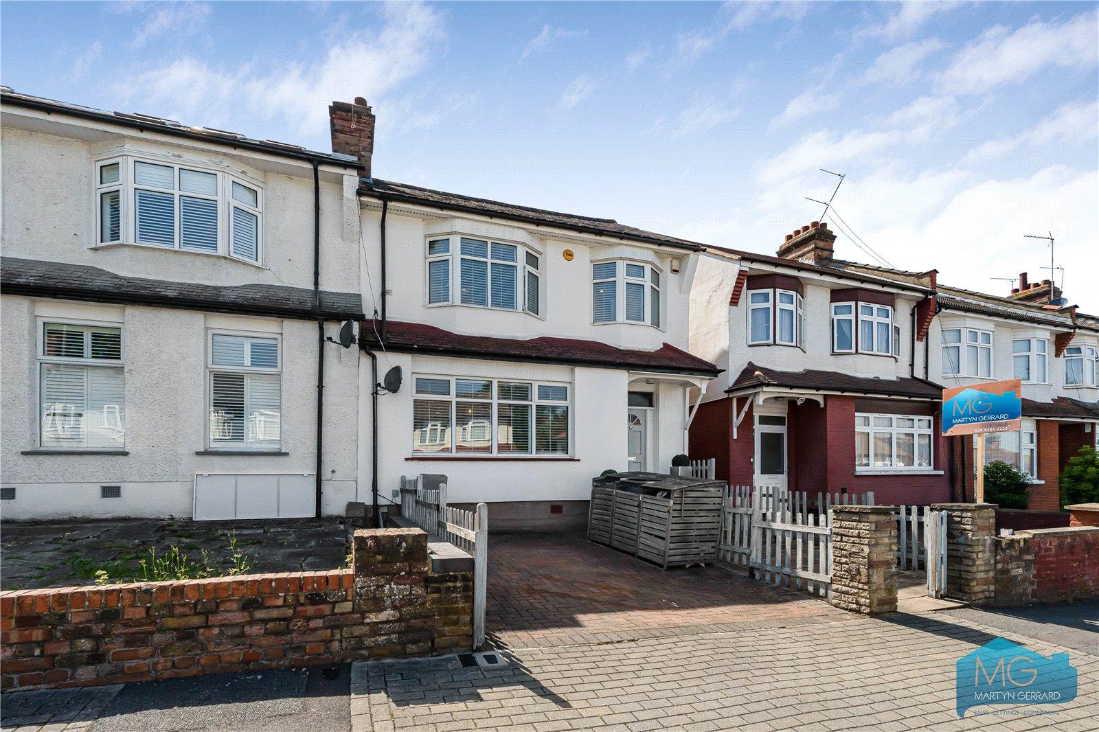 3 bedroom Semi-Detached House for sale - Martyn Gerrard