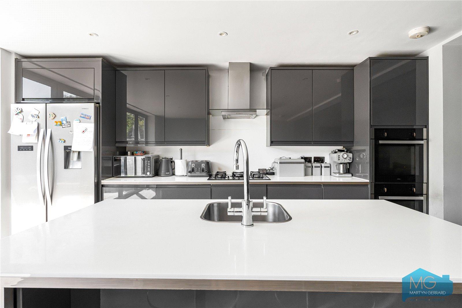 3 bedroom Semi-Detached House for sale - Martyn Gerrard