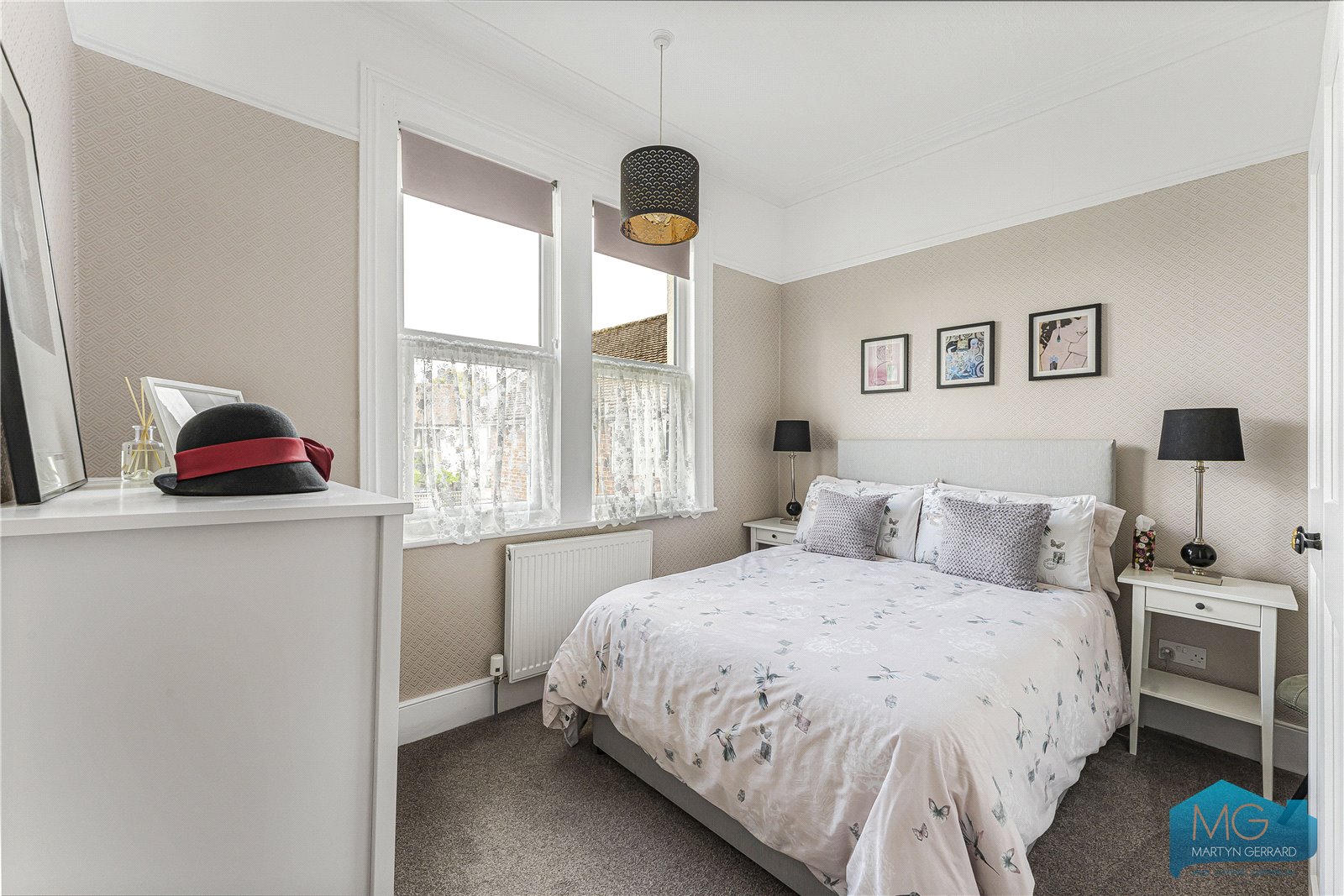 5 bedroom End of Terrace House for sale - Martyn Gerrard