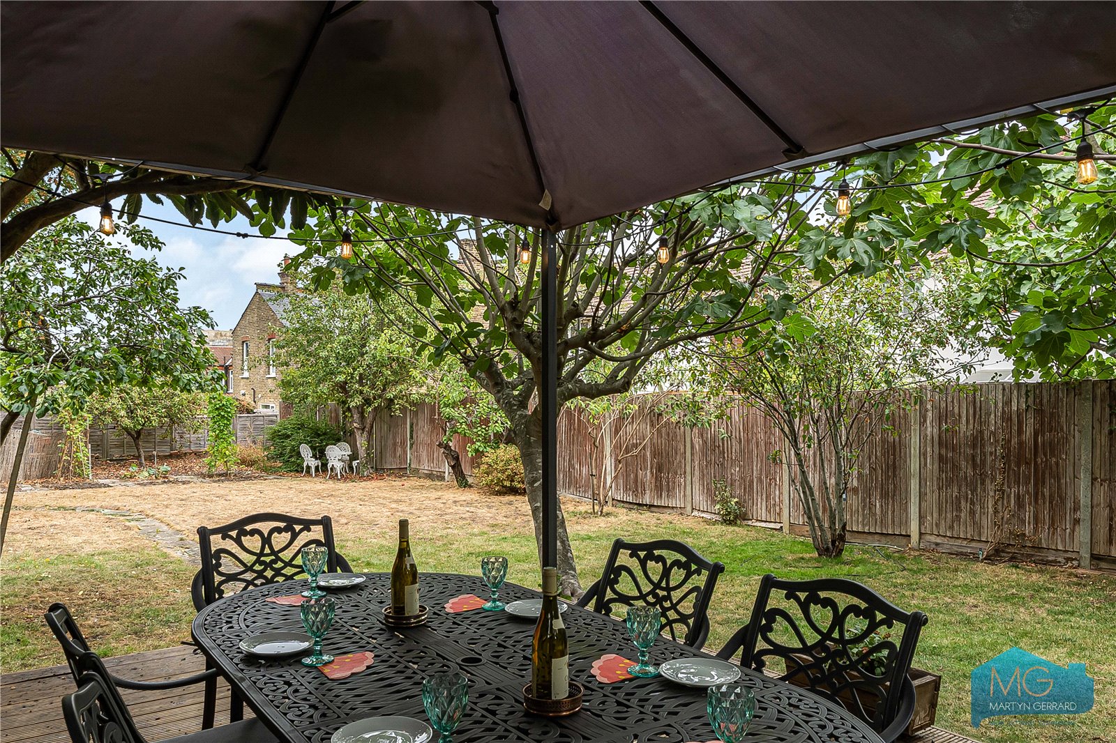 5 bedroom End of Terrace House for sale - Martyn Gerrard