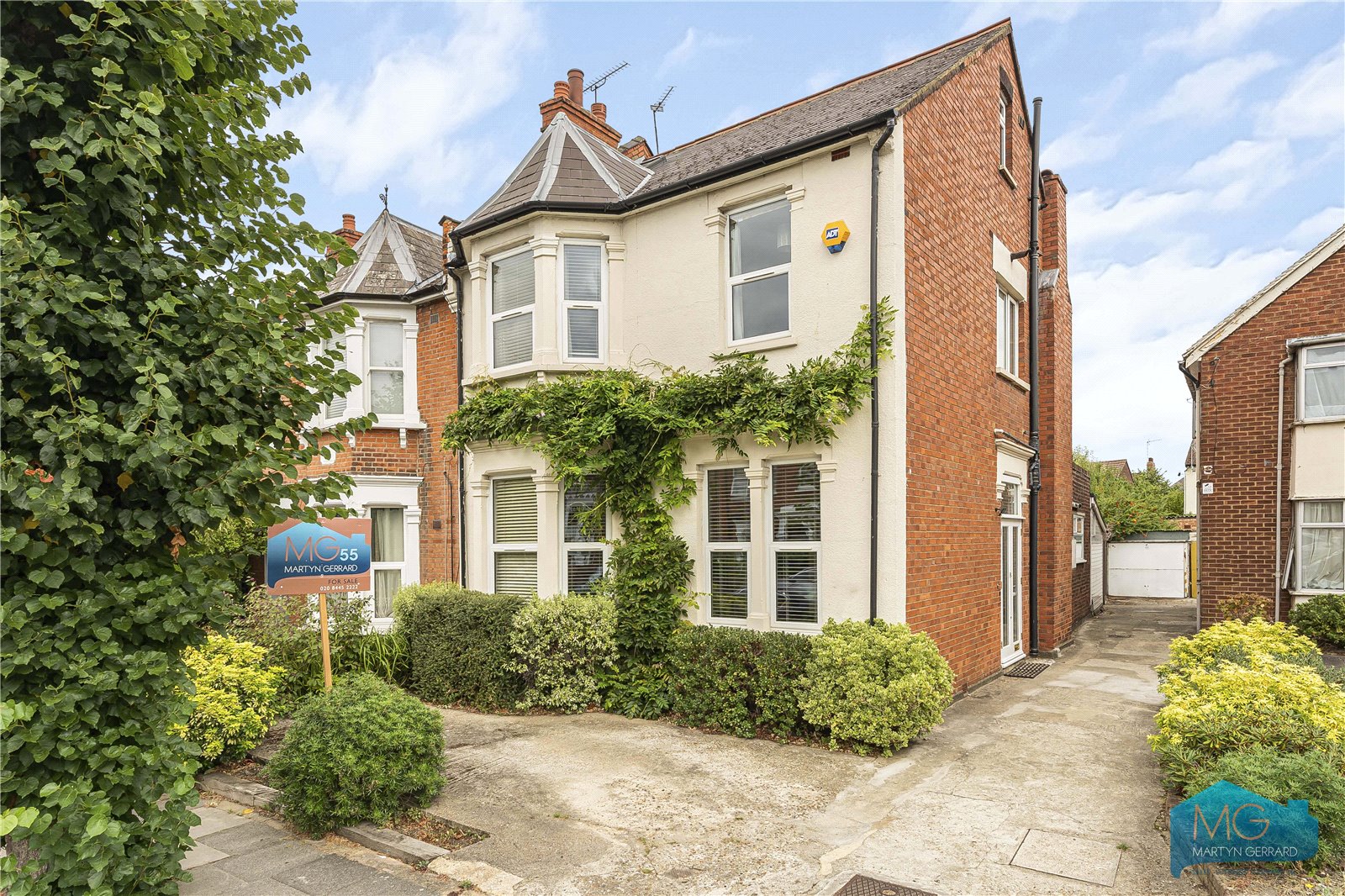 5 bedroom End of Terrace House for sale - Martyn Gerrard
