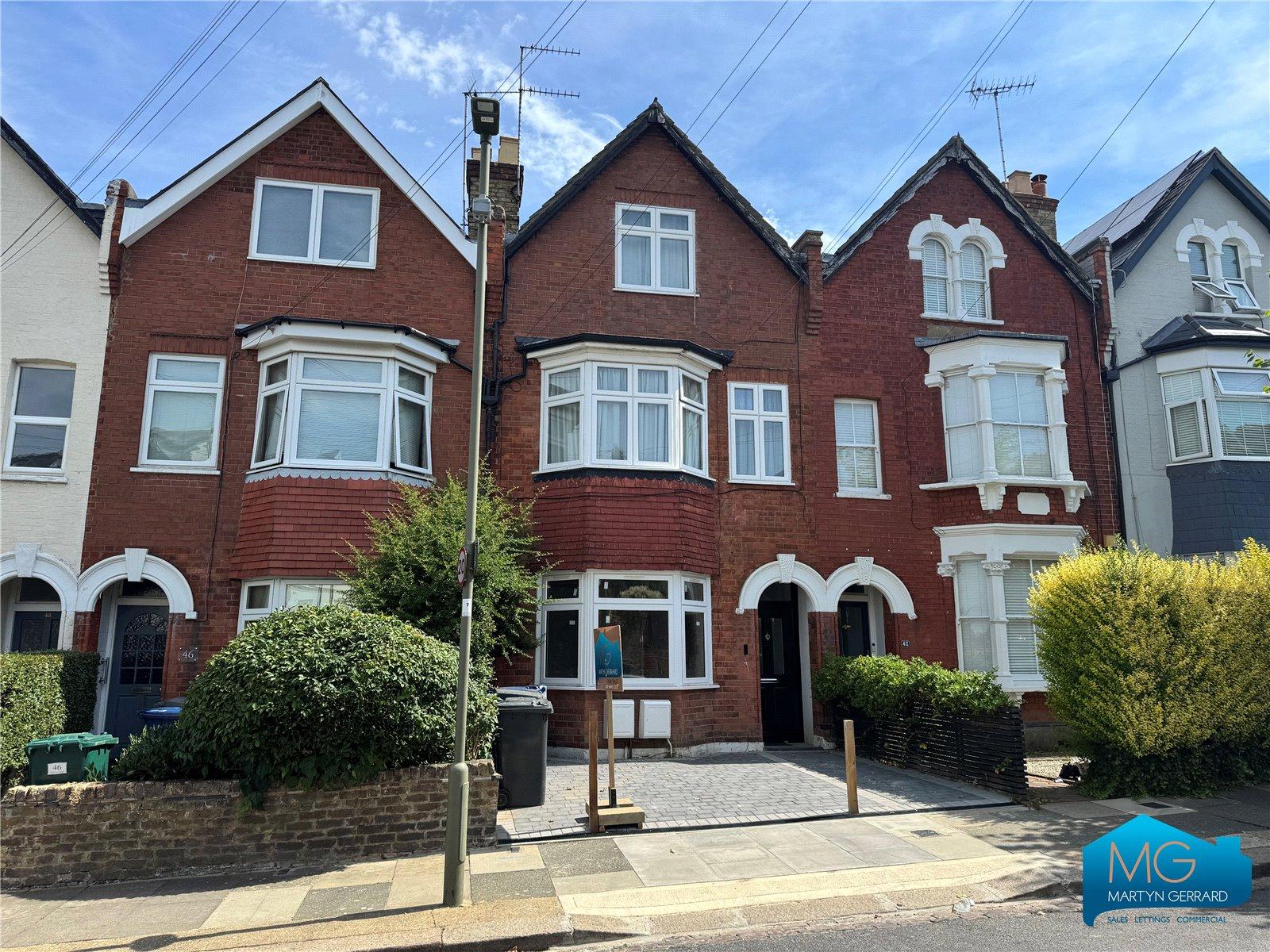 2 bedroom Apartment for sale - Martyn Gerrard