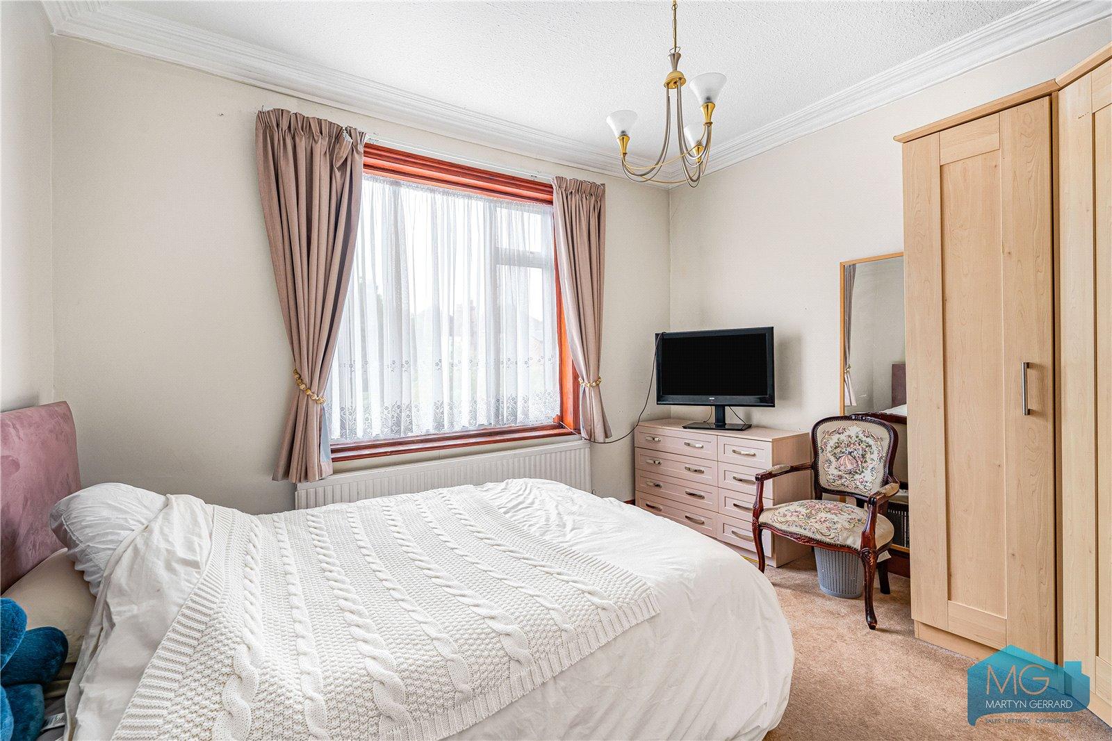 3 bedroom Semi-Detached House for sale - Martyn Gerrard
