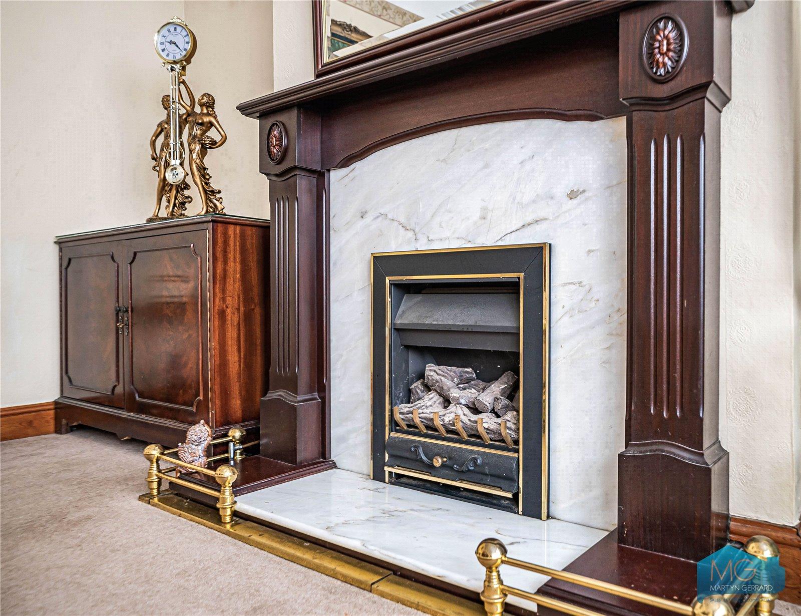 3 bedroom Semi-Detached House for sale - Martyn Gerrard