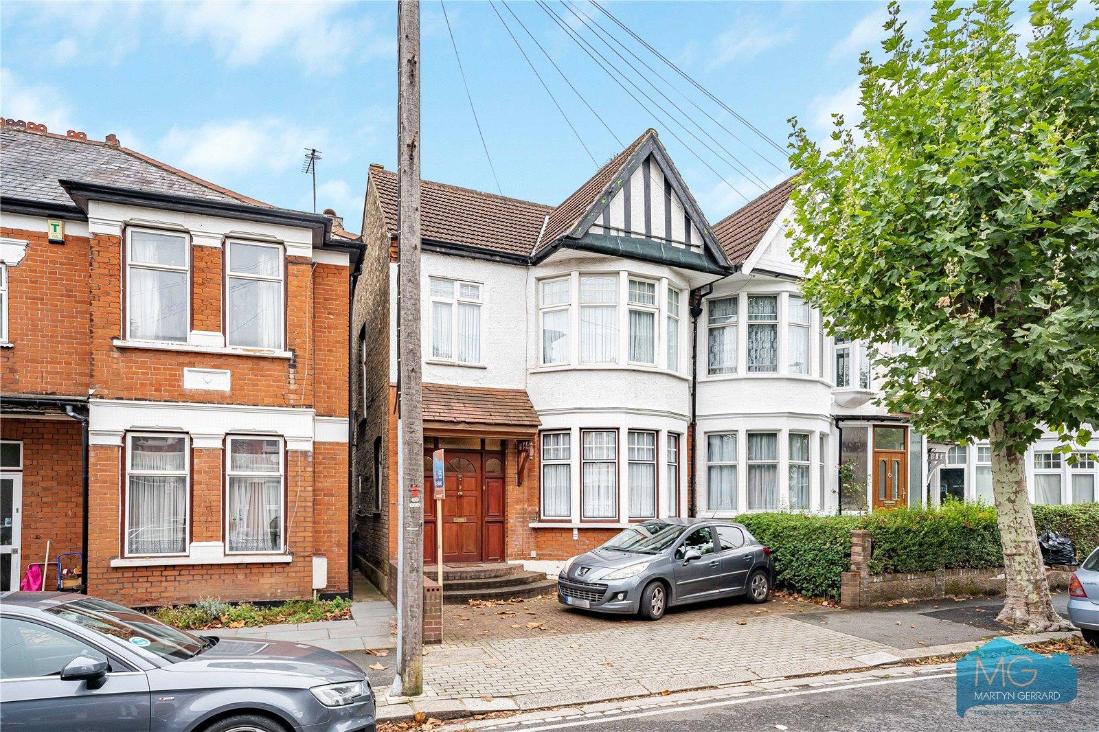 3 bedroom Semi-Detached House for sale - Martyn Gerrard