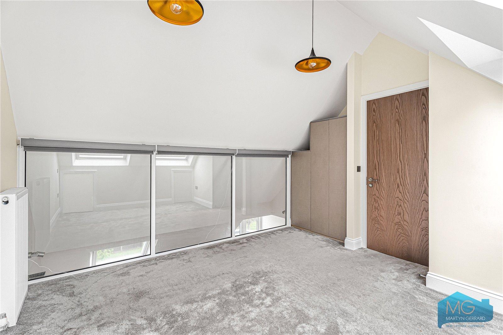 2 bedroom Apartment for sale - Martyn Gerrard