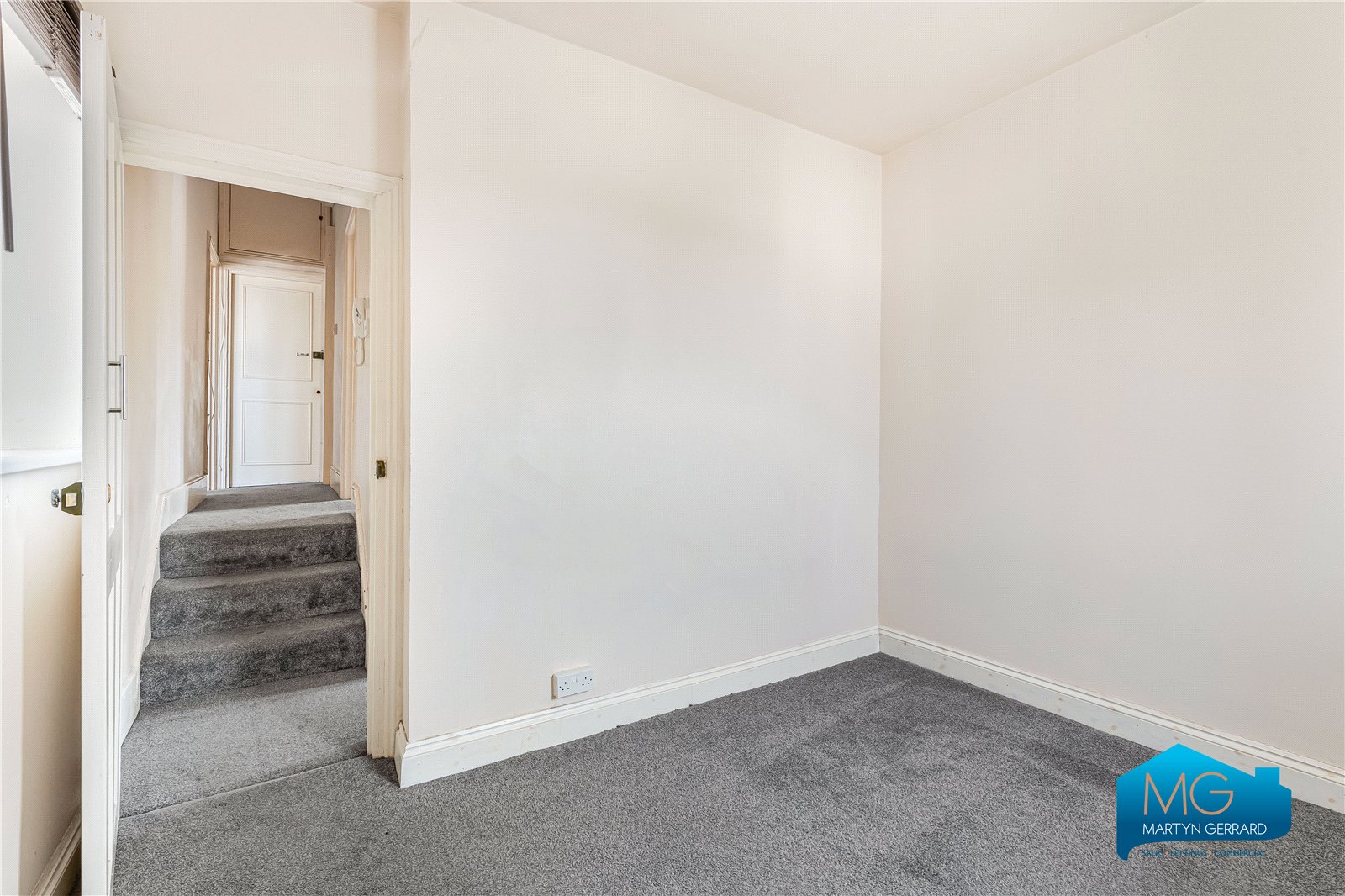 1 bedroom Apartment to rent - Martyn Gerrard