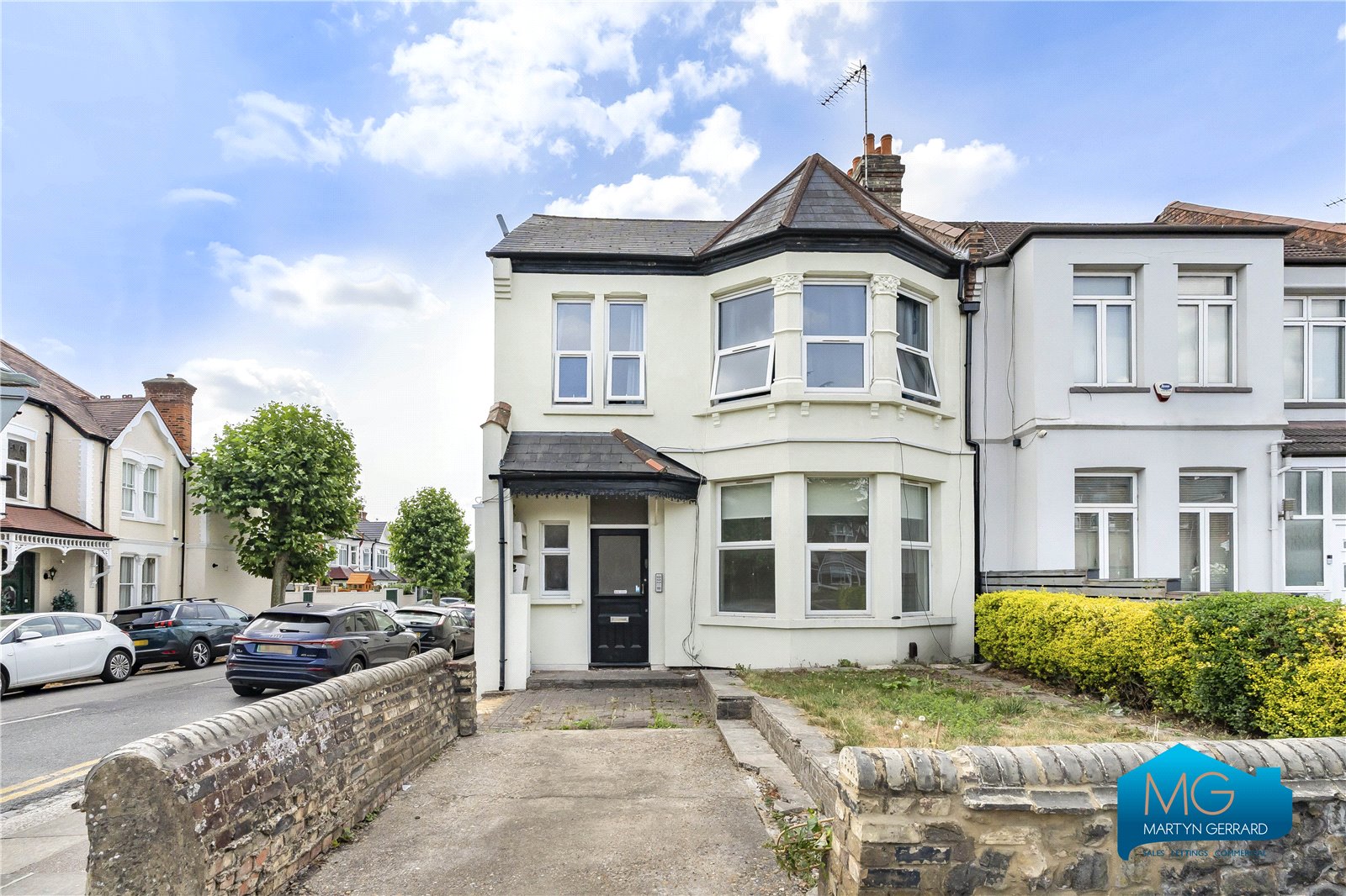 Granville Road, North Finchley, London, N12+  - Martyn Gerrard
