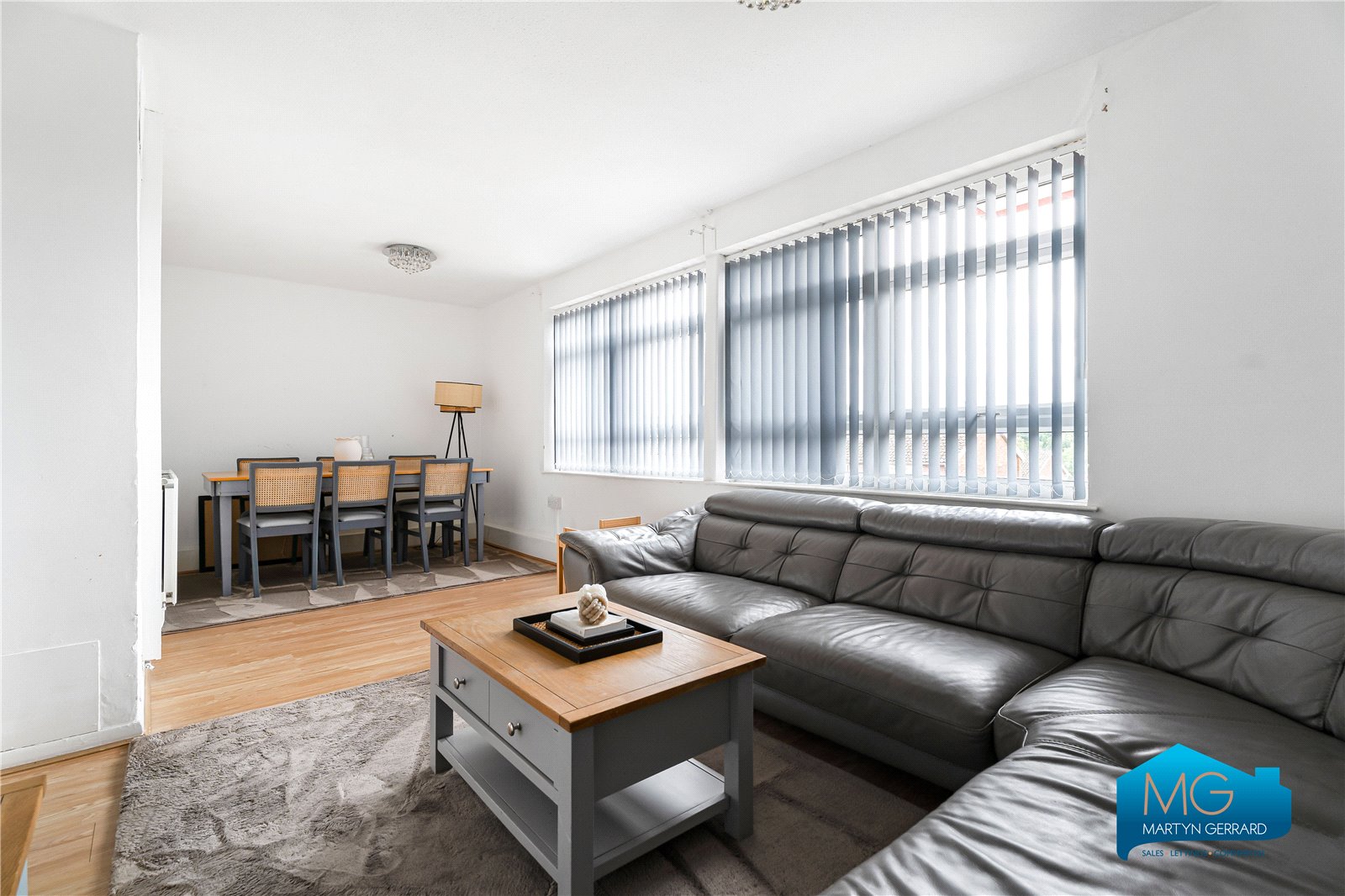 East Crescent, New Southgate, London, N11+  - Martyn Gerrard