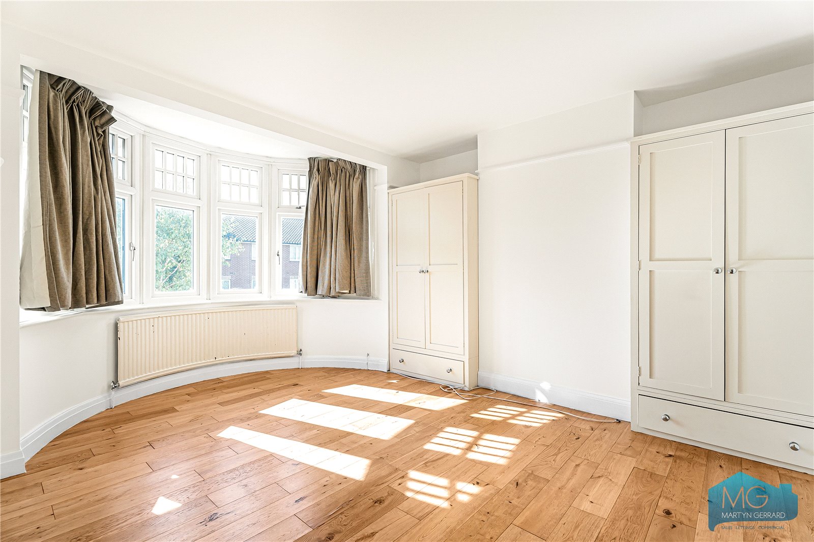 3 bedroom Semi-Detached House for sale - Martyn Gerrard