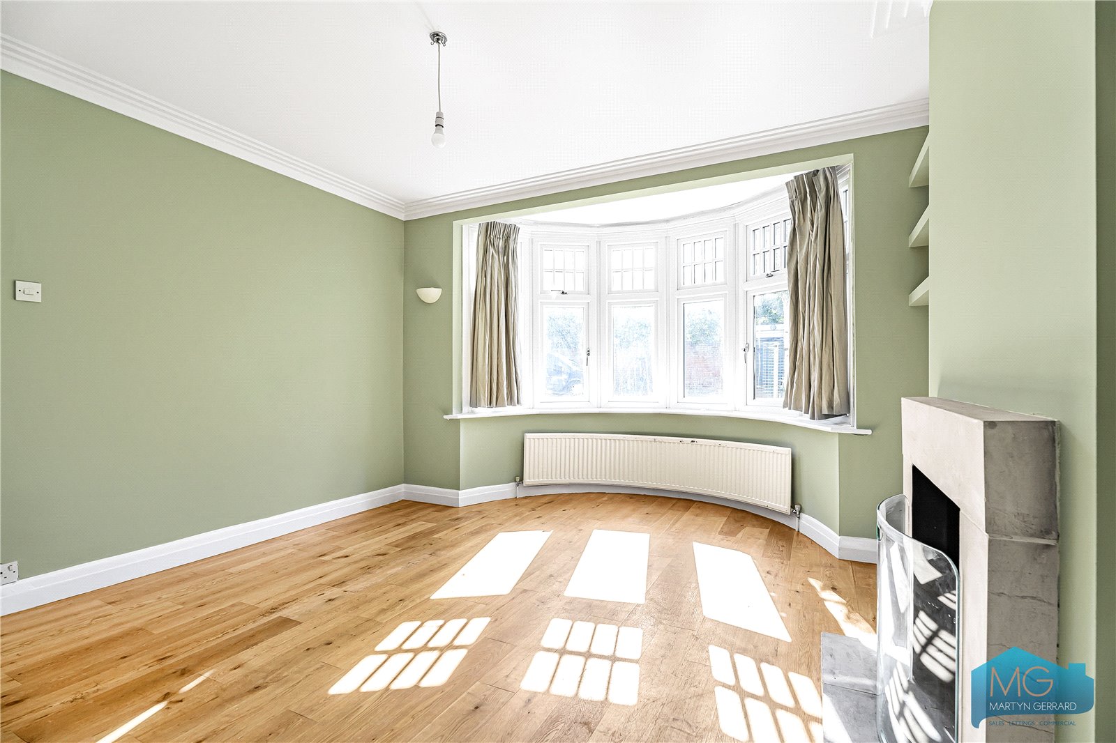 3 bedroom Semi-Detached House for sale - Martyn Gerrard