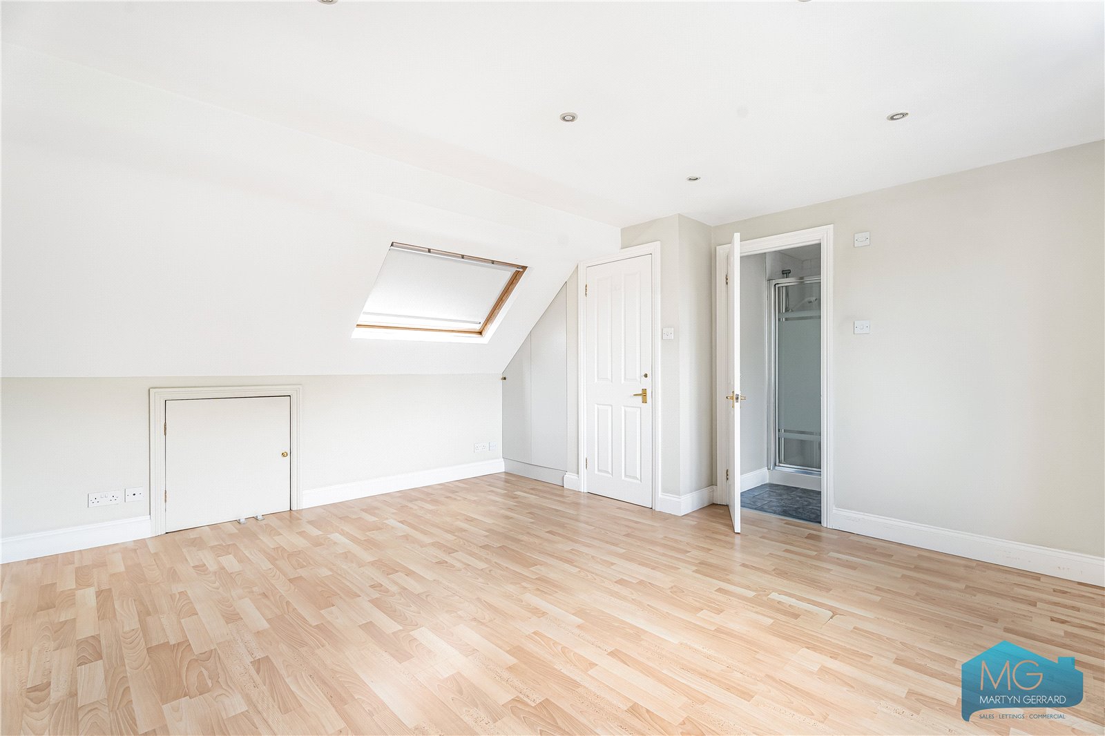 4 bedroom Semi-Detached House for sale - Martyn Gerrard